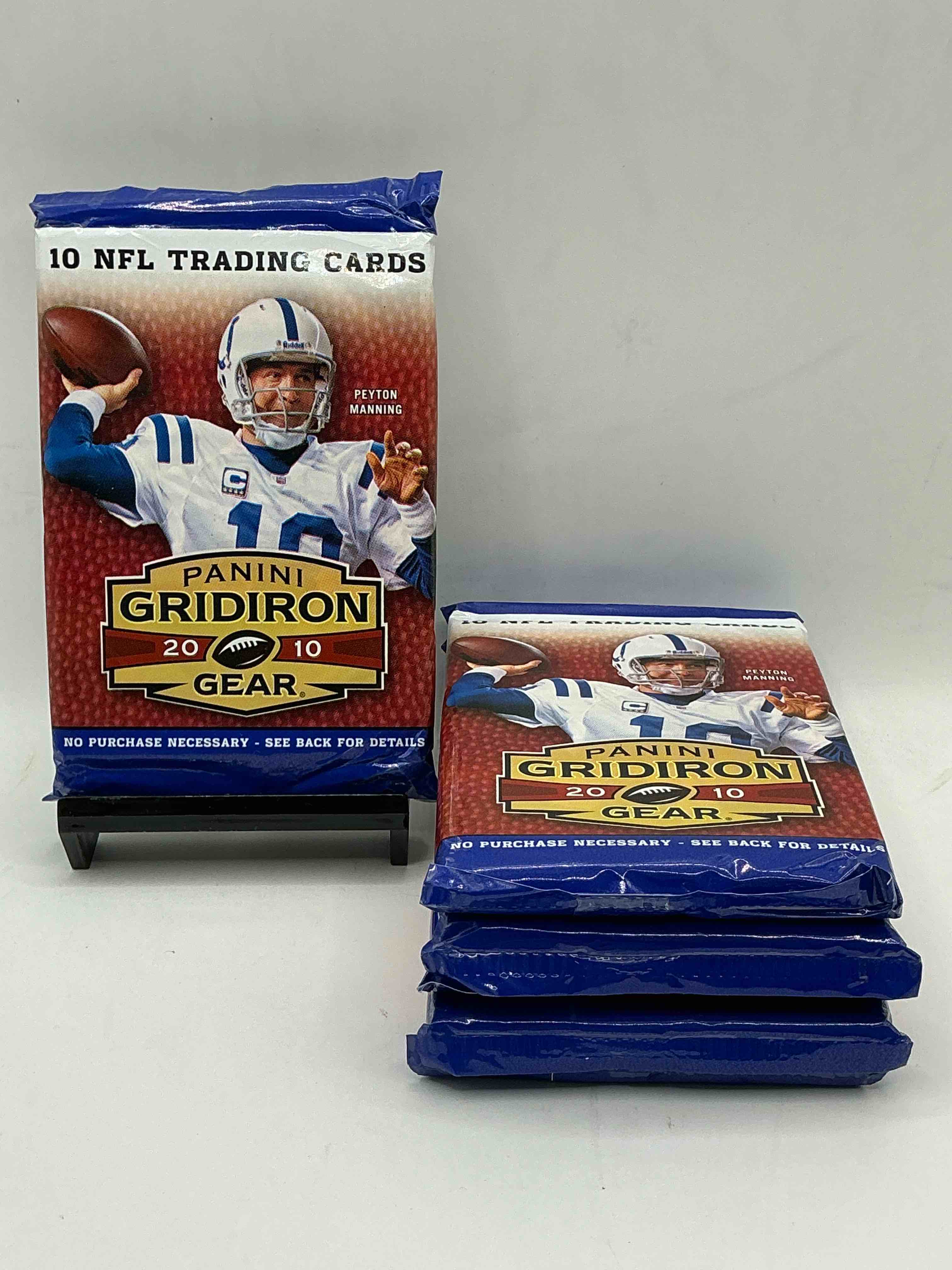 2010 Craziness! Panini Gridiron Gear Football NFL Cards! All The Legends From The 2000’s In These Packs! 10 Cards Per Pack! WOW!