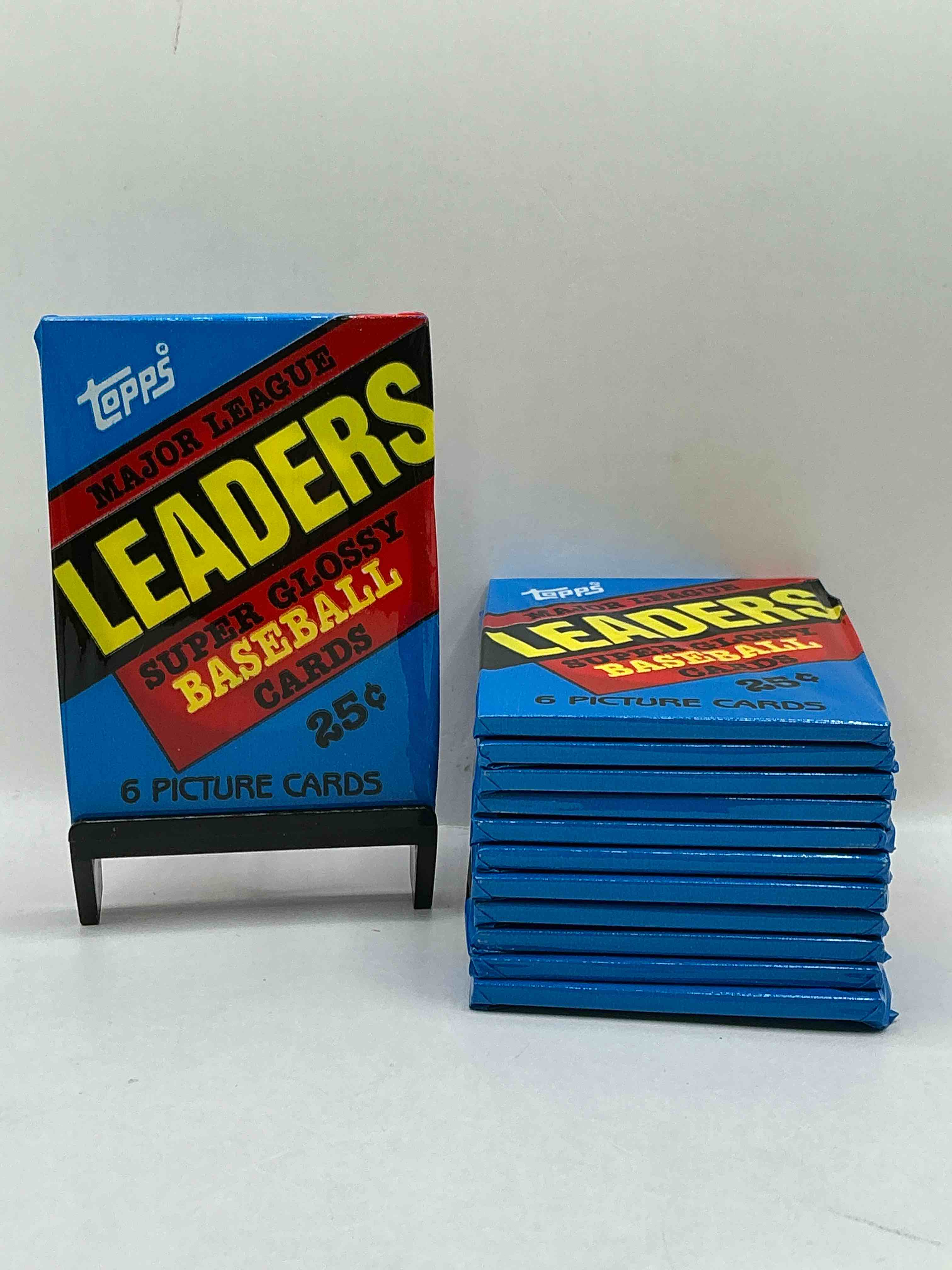 Ultra Rare! 1986 "MLB Leaders" Unopened Miniature Baseball Collectible Card Packs, 6 Cards Per Pack, Direct From Original Retail Case. Super Rare, Impossible To Find! Like New Condition!