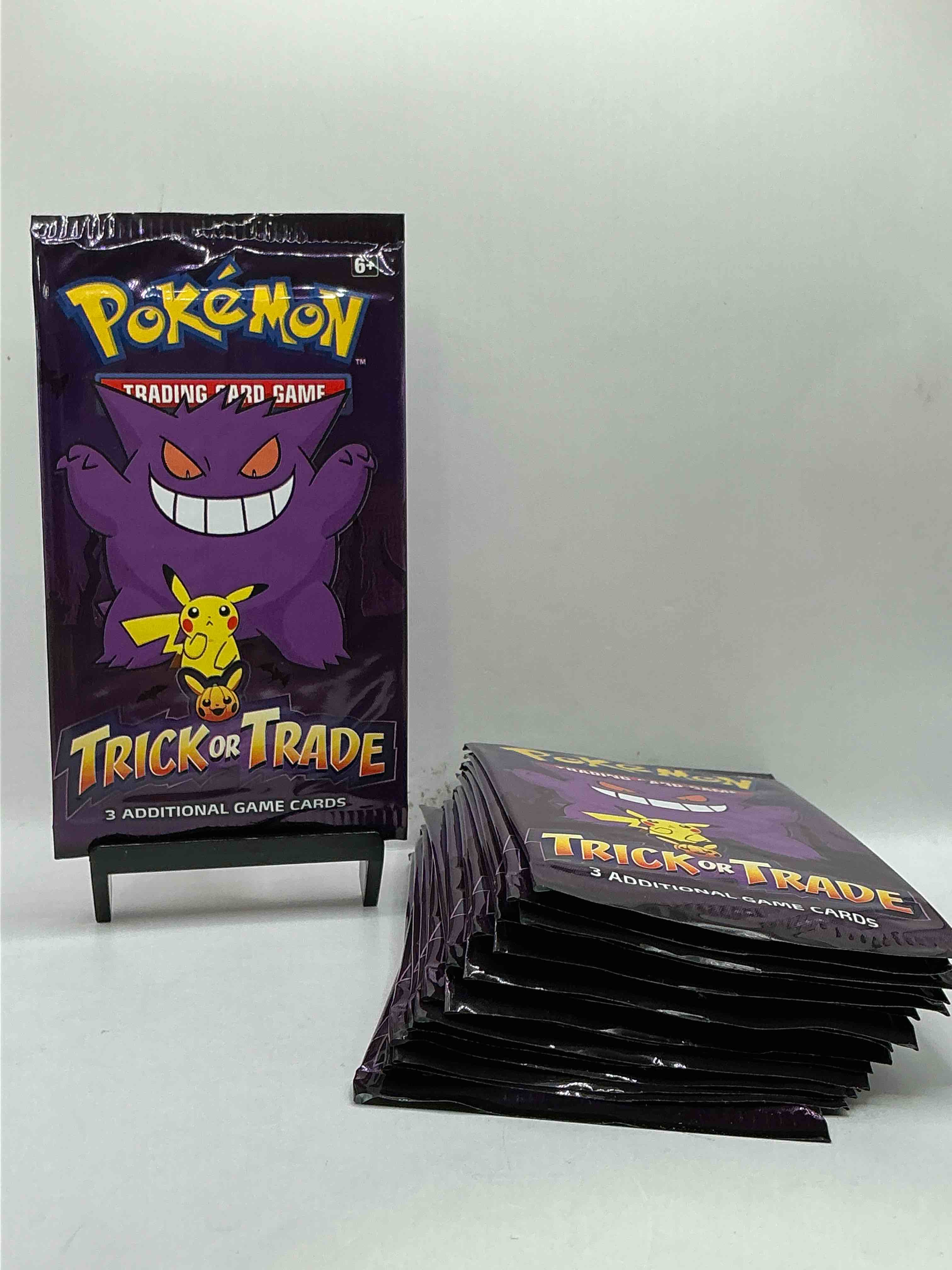 Pokémon Packs! Spooky Trick Or Trade Unopened Packs! 3 Cards Per Pack, From 2022! Look For Legendary Monsters!