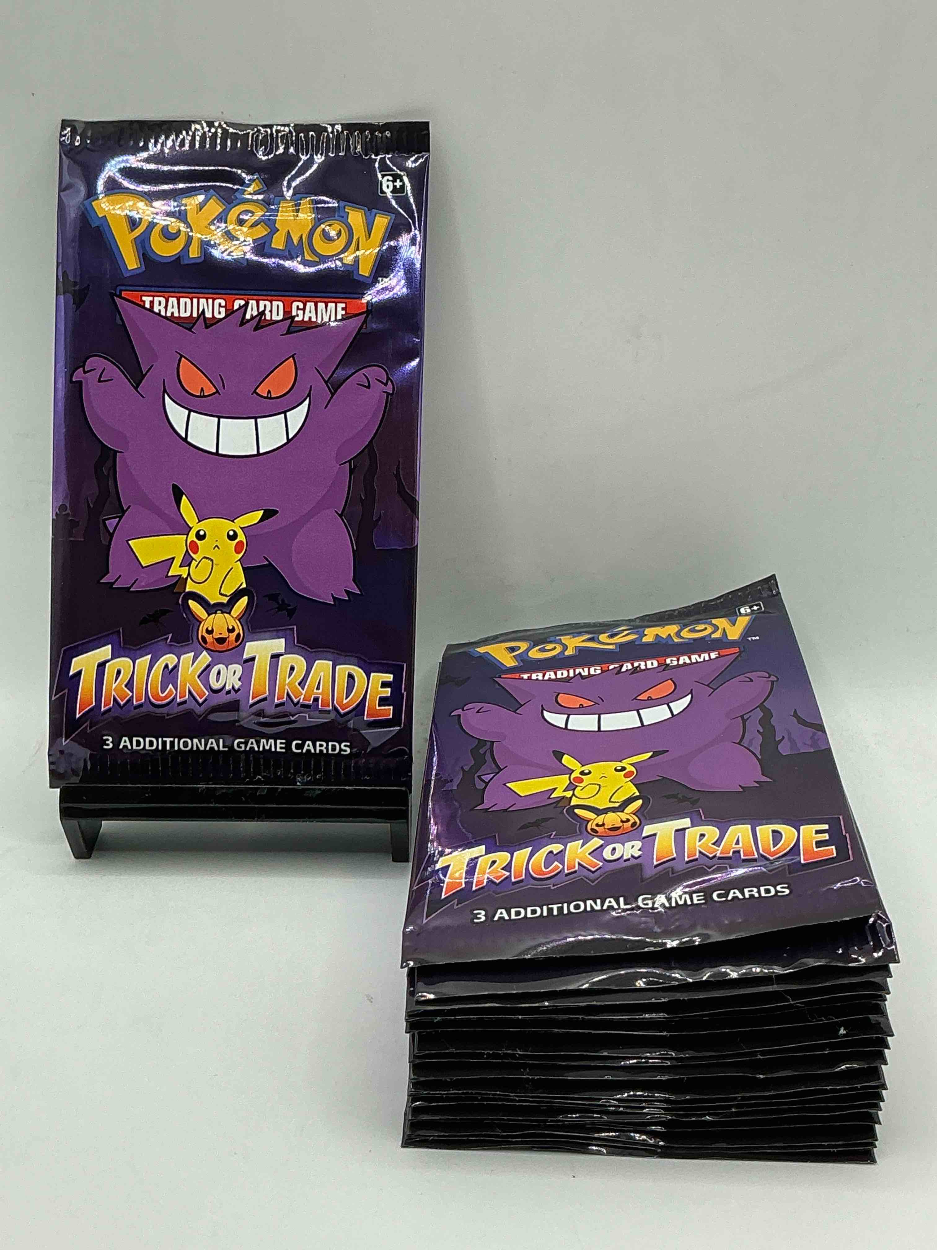 Pokémon Packs! Spooky Trick Or Trade Unopened Packs! 3 Cards Per Pack, From 2022! Look For Legendary Monsters!
