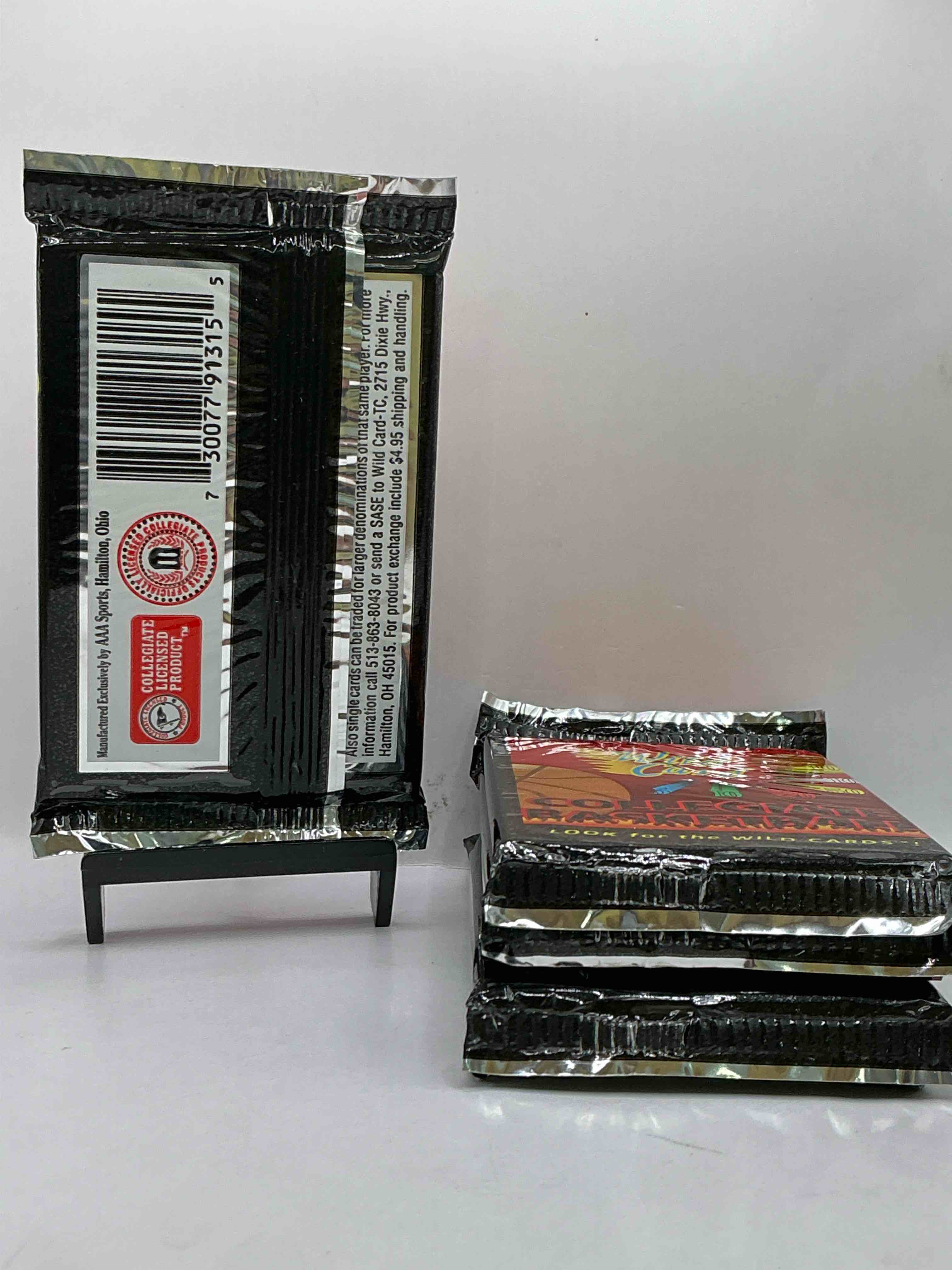 Condition photo showing New/Like New for wild card premier edition 1992 basketball card packs! look for the wild cards! basketball packs!
