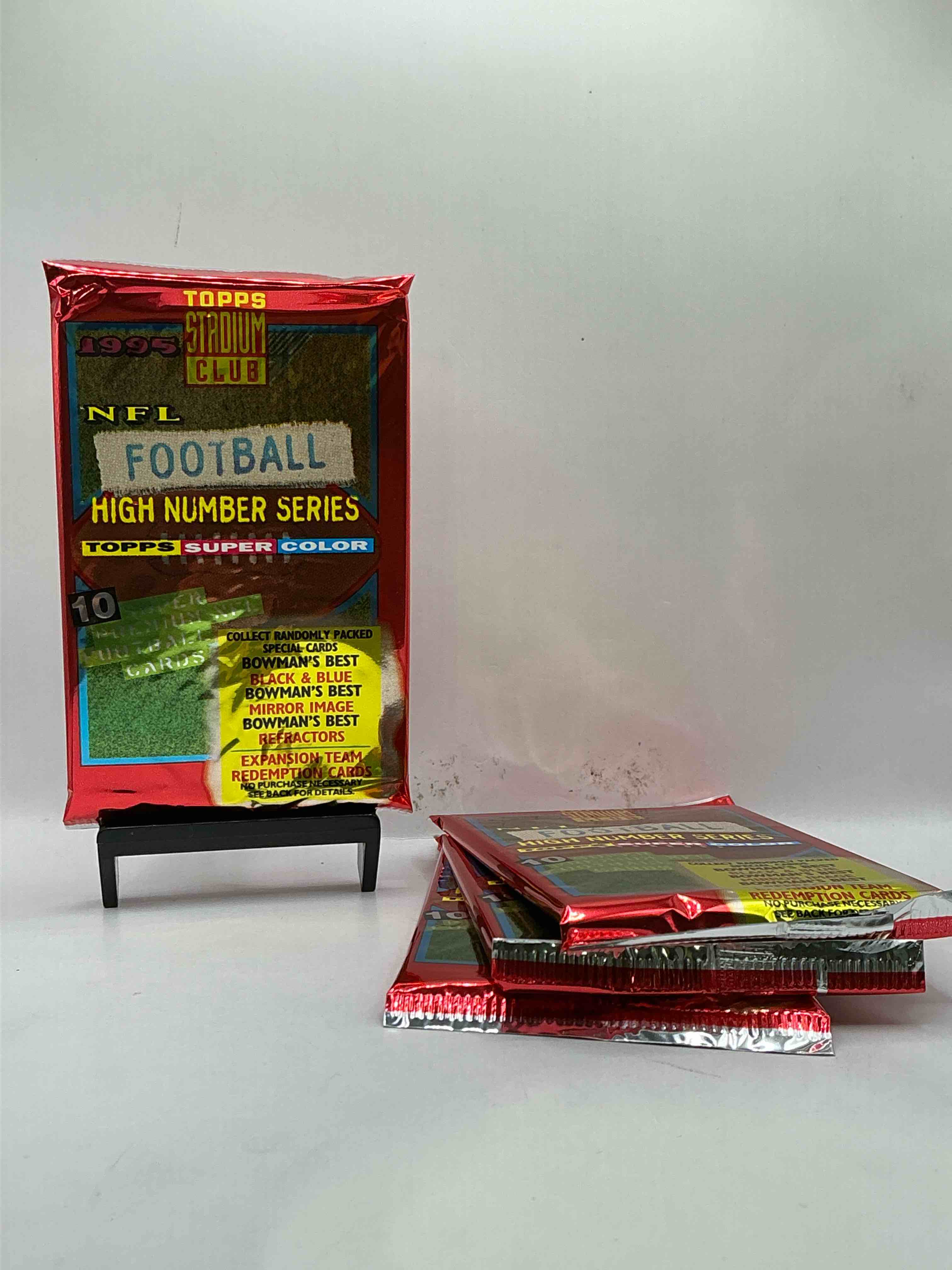 1995 NFL Football High Number Series Topps Stadium Club Super Color! 10 Super Premium NFL Football Cards! Collect Randomly Packed Cards, Bowman’s Best, Black & Blue, Mirror Image, Refractors & More! Rare Packs!