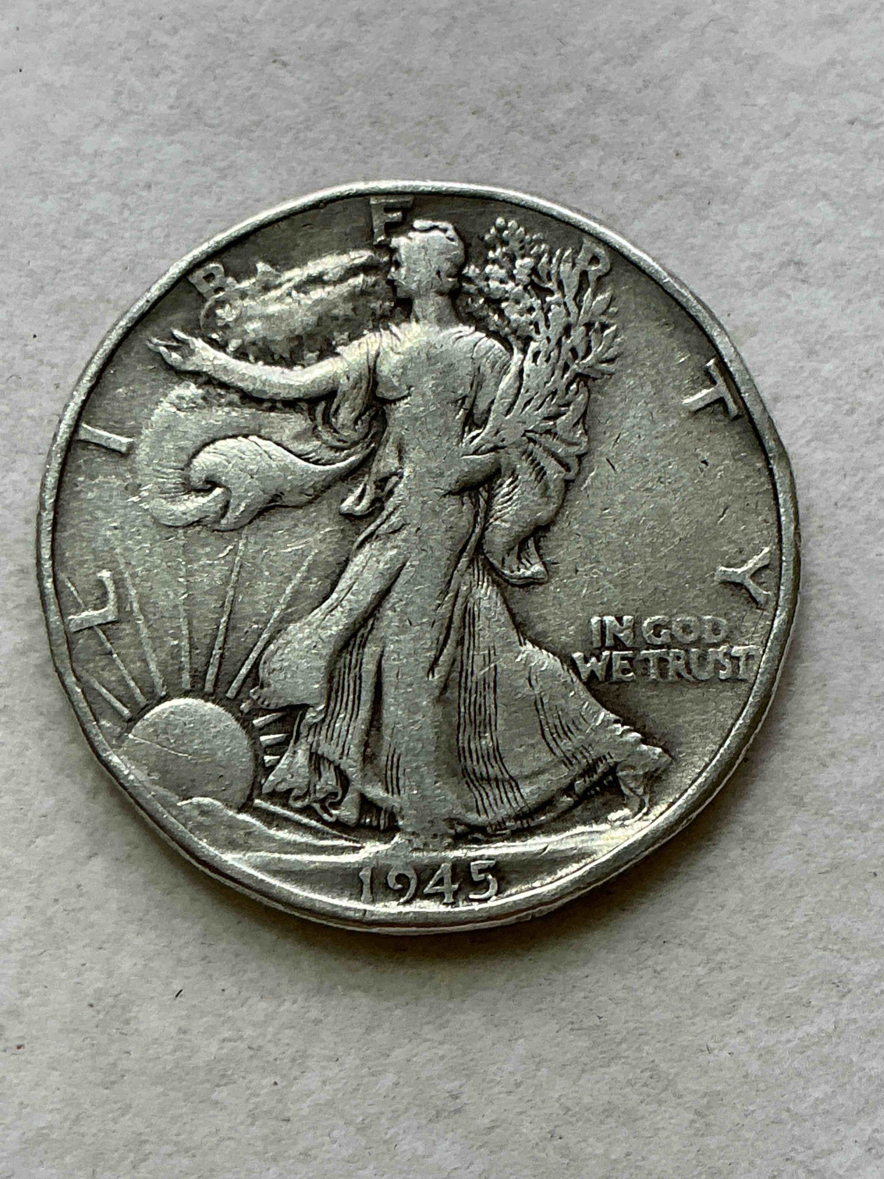 world war ii era silver! antique u.s. silver! liberty walking silver fine u.s. silver half dollar! this striking half dollars were minted from 1916-1947 & have become some of the most collectible coins in history! here is a striking appears uncirculated example from 1943! liberty walking coins are 90% fine u.s. silver, a great investment in precious metal!