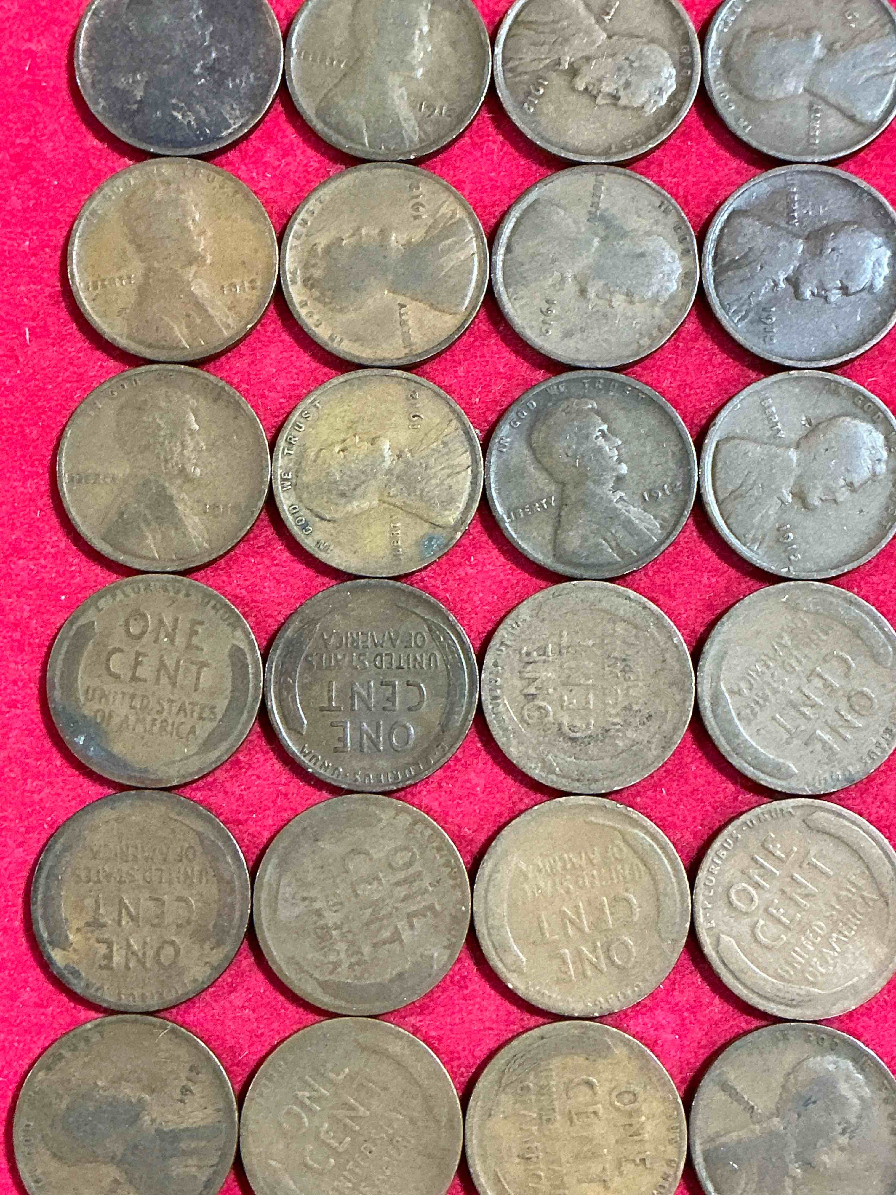 1912 Titanic Era Antique Wheat Pennies, Authentic!  The Titanic Sank On April 12, 1912, Just Think Of The History These Coins Have Seen!  Great Condition!  Own These Serious Collector Items From The Era Of Titanic!  