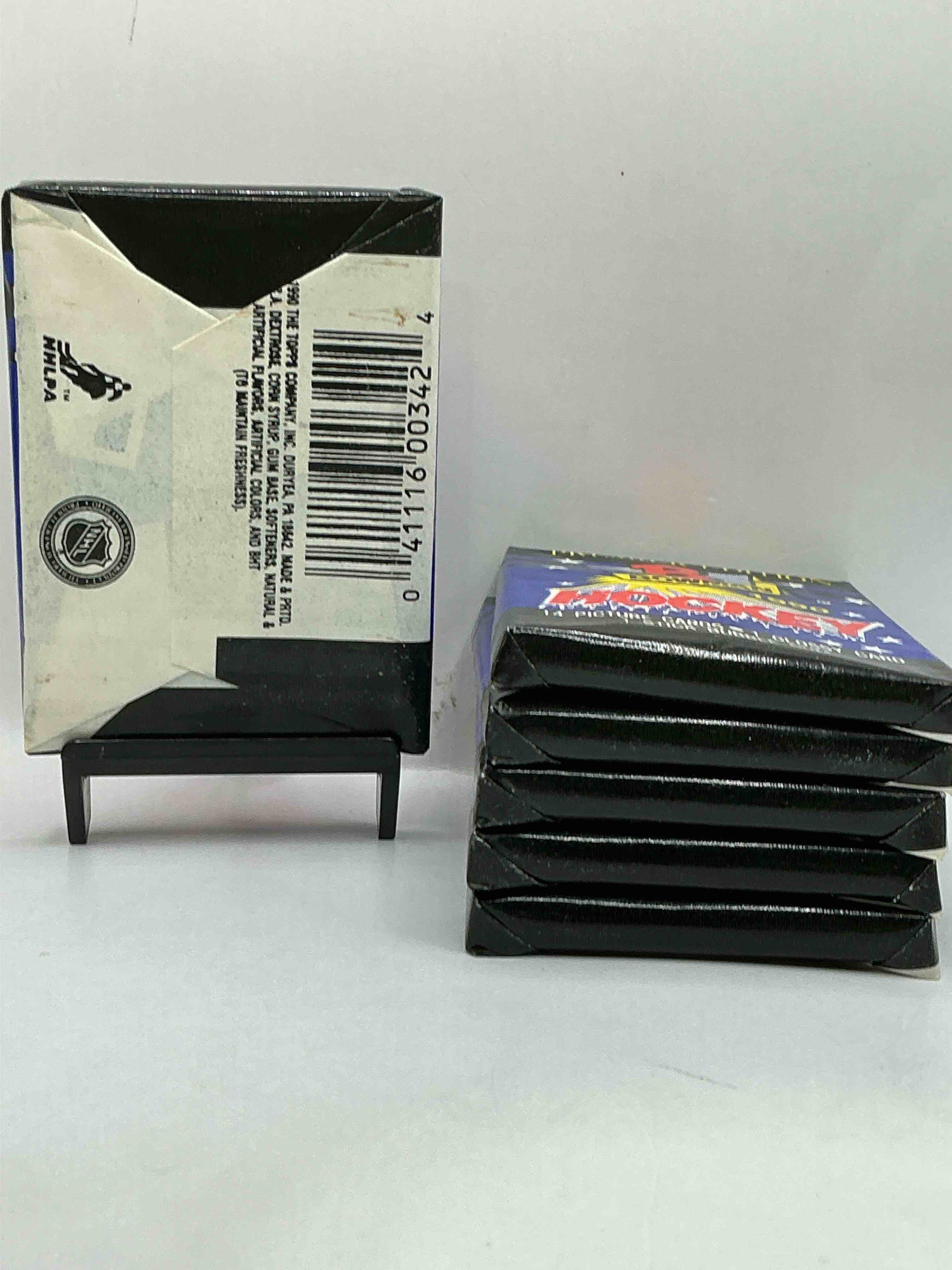 Condition photo showing New/Like New for rare! wayne gretzky!? 1990 bowman hockey unopened packs! look for key rookies & wayne gretzky cards in these amazing packs! straight from box, wax packs, rare!