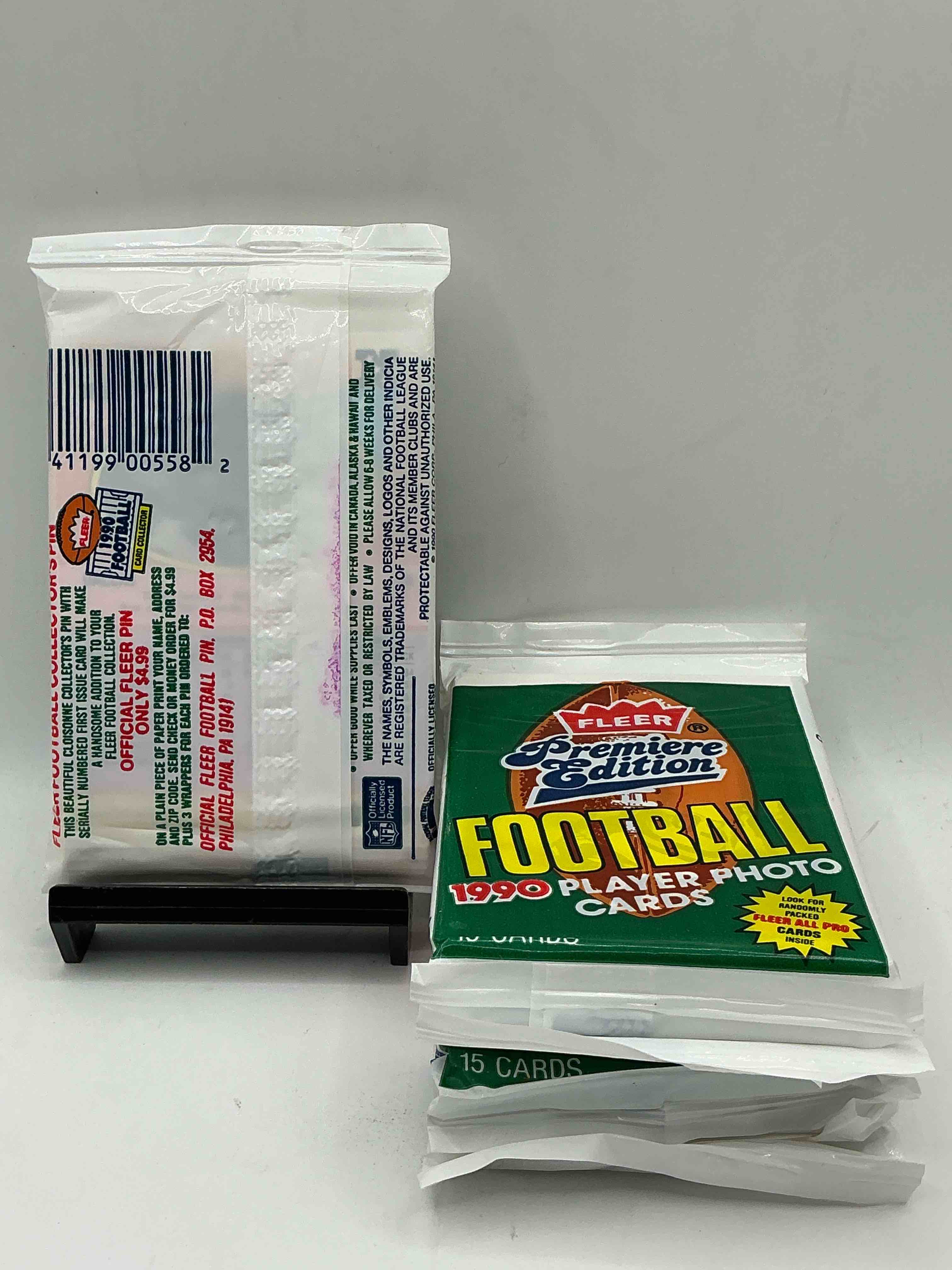 Condition photo showing New/Like New for awesome premiere edition sports cards! emmitt smith rookie year! 1990 fleer premiere edition unopened packs direct from original box! search for emmitt smith rookies!