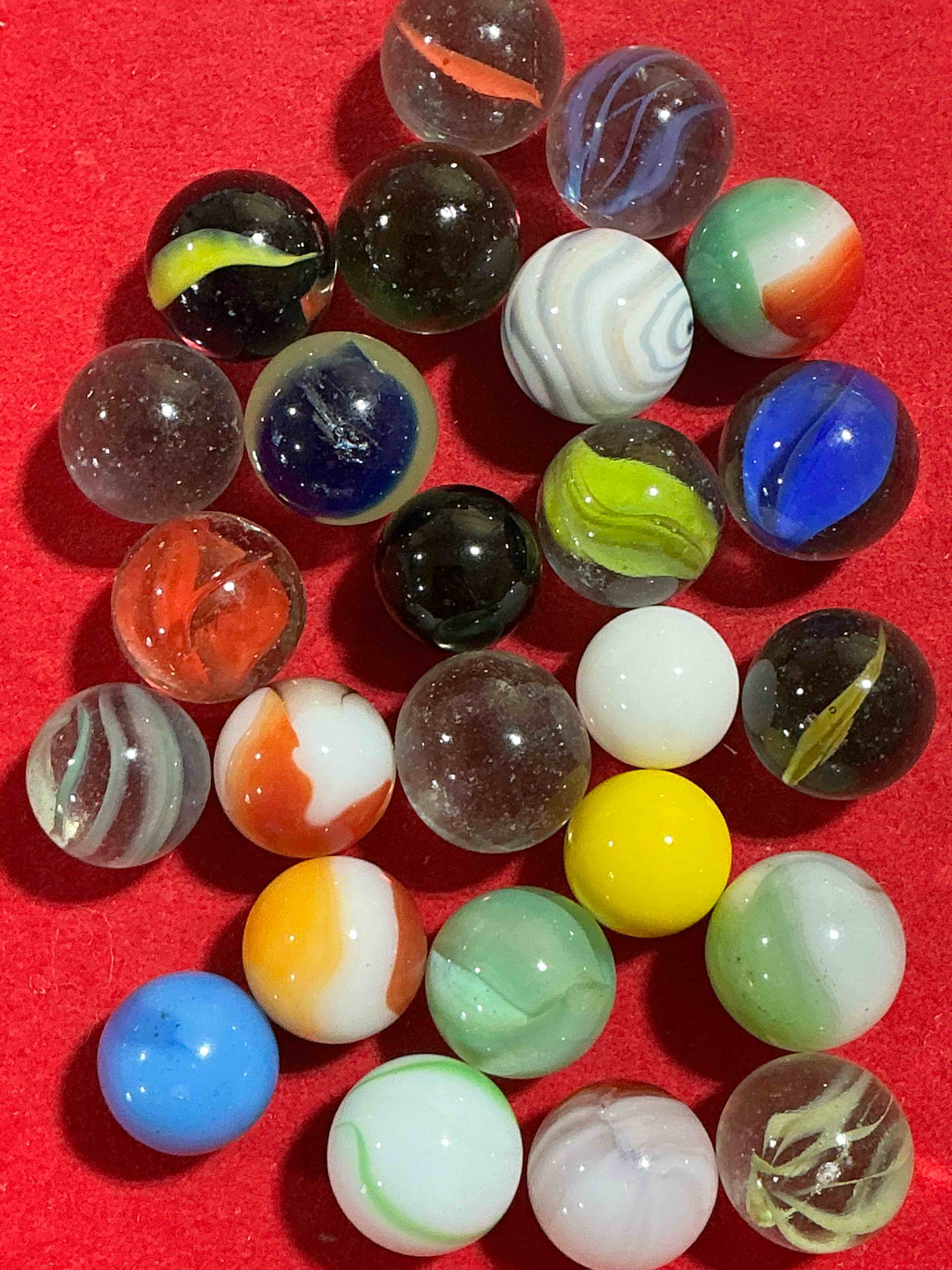 antique glass marbles! genuine stunning marbles lot, all marbles made between the years 1925-1965 & made with uranium! many are great depression era & even earlier! gorgeous, authentic pieces of history!  