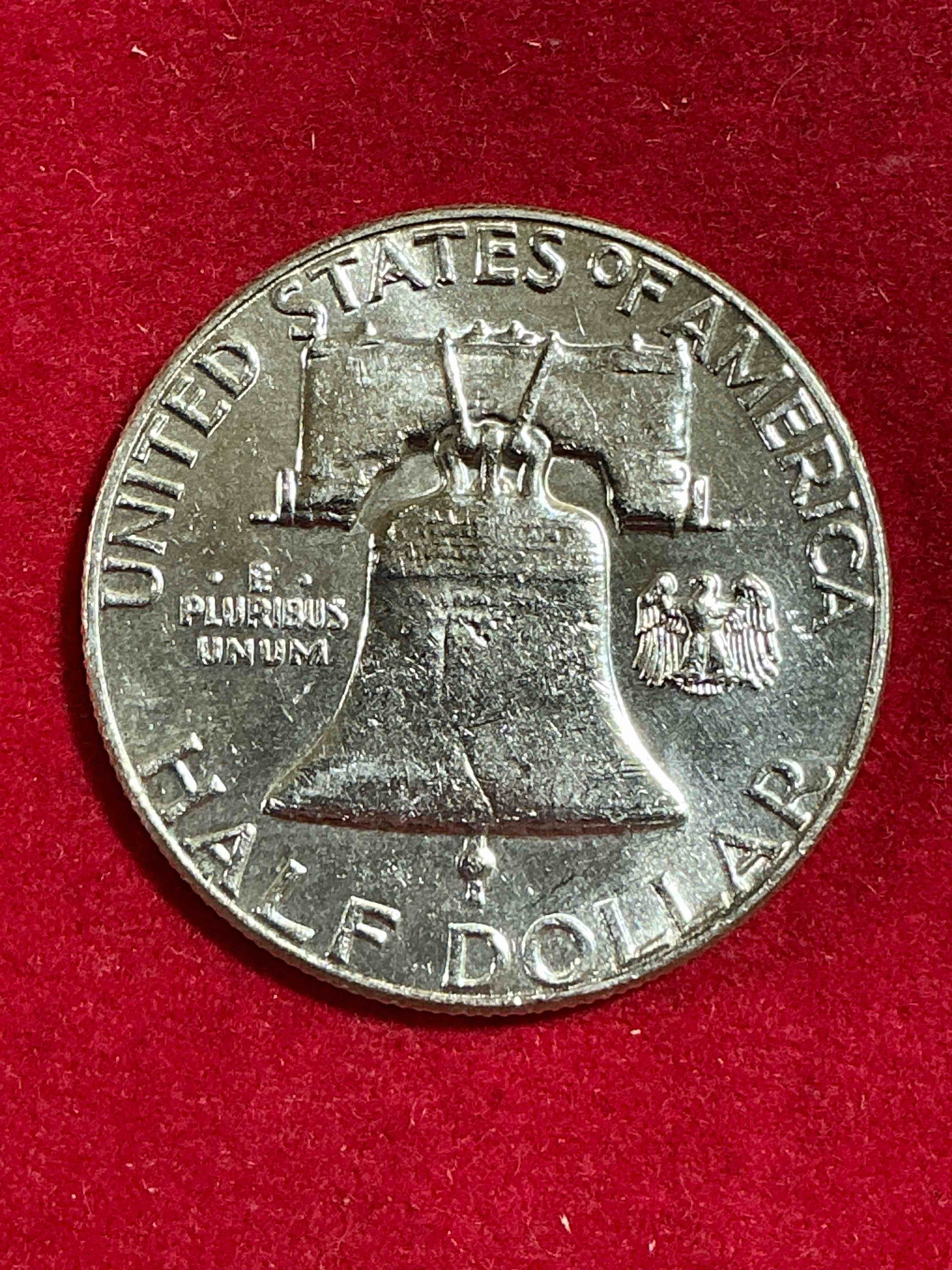 Condition photo showing Good Condition for brilliant uncirculated ben franklin silver! pre 1965 silver u.s. half dollar coin! before 1965 american half dollars were actually silver, here is a rare 1959 version in good condition! great for investing in precious metals! these heavy half dollars were minted at 90% silver and 10% copper, giving them a net weight of .36169 ounces of pure silver per coin! very rare in this great condition!