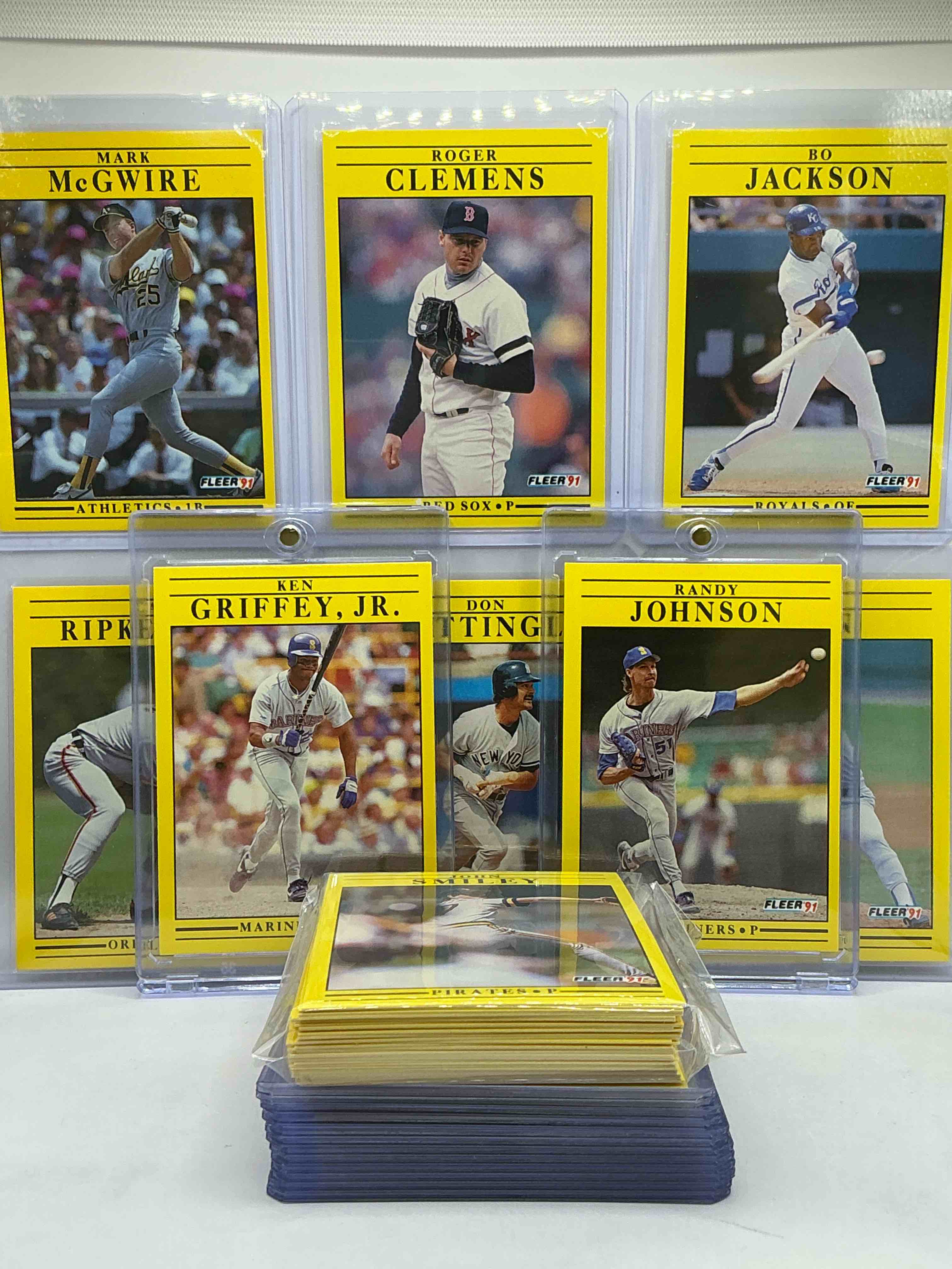 ken griffey jr, nolan ryan & more! 1991 fleer baseball! 50 card set, wow! includes some of the craziest cards & players of all time! some names include mark mcgwire, jose canseco, don mattingly, darryl strawberry, dwight gooden, kirby puckett, deion sanders, barry bonds, george brett, cal ripken & more! baseball legends! 