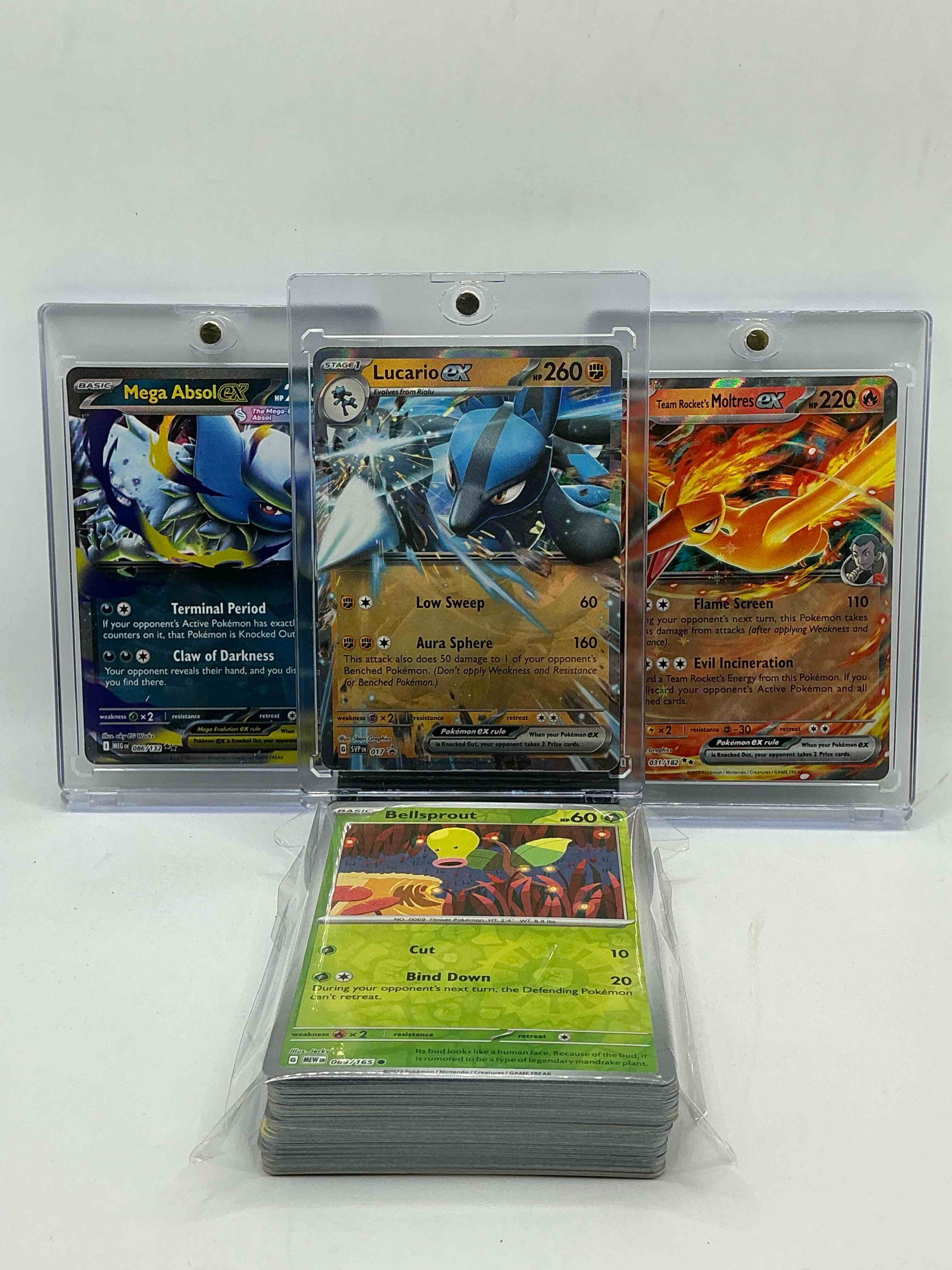 pokémon palooza! lucario ex! mega absol ex! team rocket’s moltres ex! along with 50 other pokémon heroes, holos, legends & commons- including holographic cards, stage 2 cards, holos in all forms & more! also includes 36 non holo common/ uncommon basic & first stage cards trainers & energy too! perfect set for collectors & enthusiasts!
