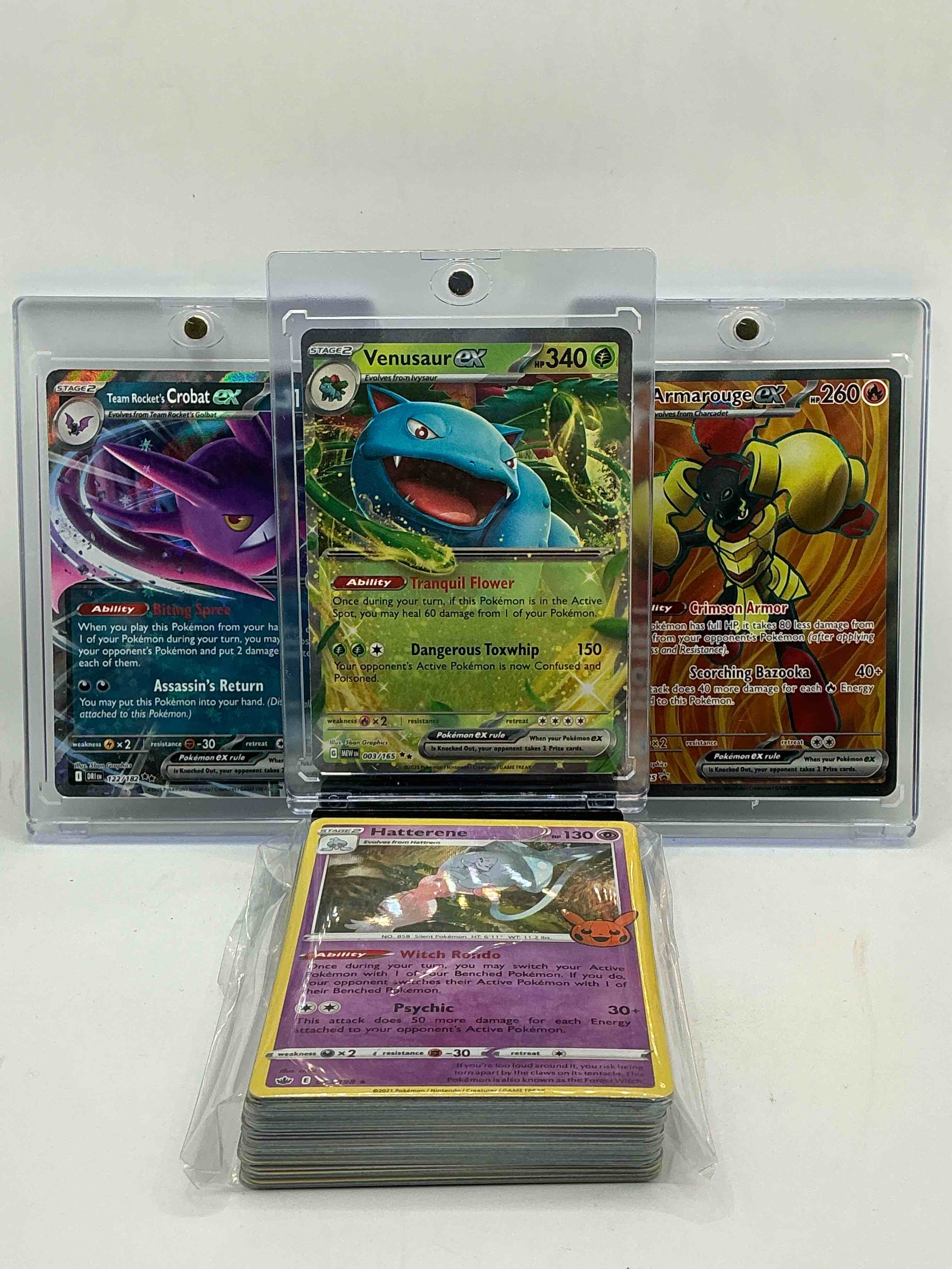 Pokémon Party! Venusaur EX! Team Rocket’s Crobat EX! Armarouge EX! Along With 50 Other Pokémon Heroes, Holos, Legends & Commons- Including Holographic Cards, Stage 2 Cards, Holos In All Forms & More! Also Includes 36 Non Holo Common/ Uncommon Basic & First Stage Cards Trainers & Energy Too! Perfect Set For Collectors & Enthusiasts!
