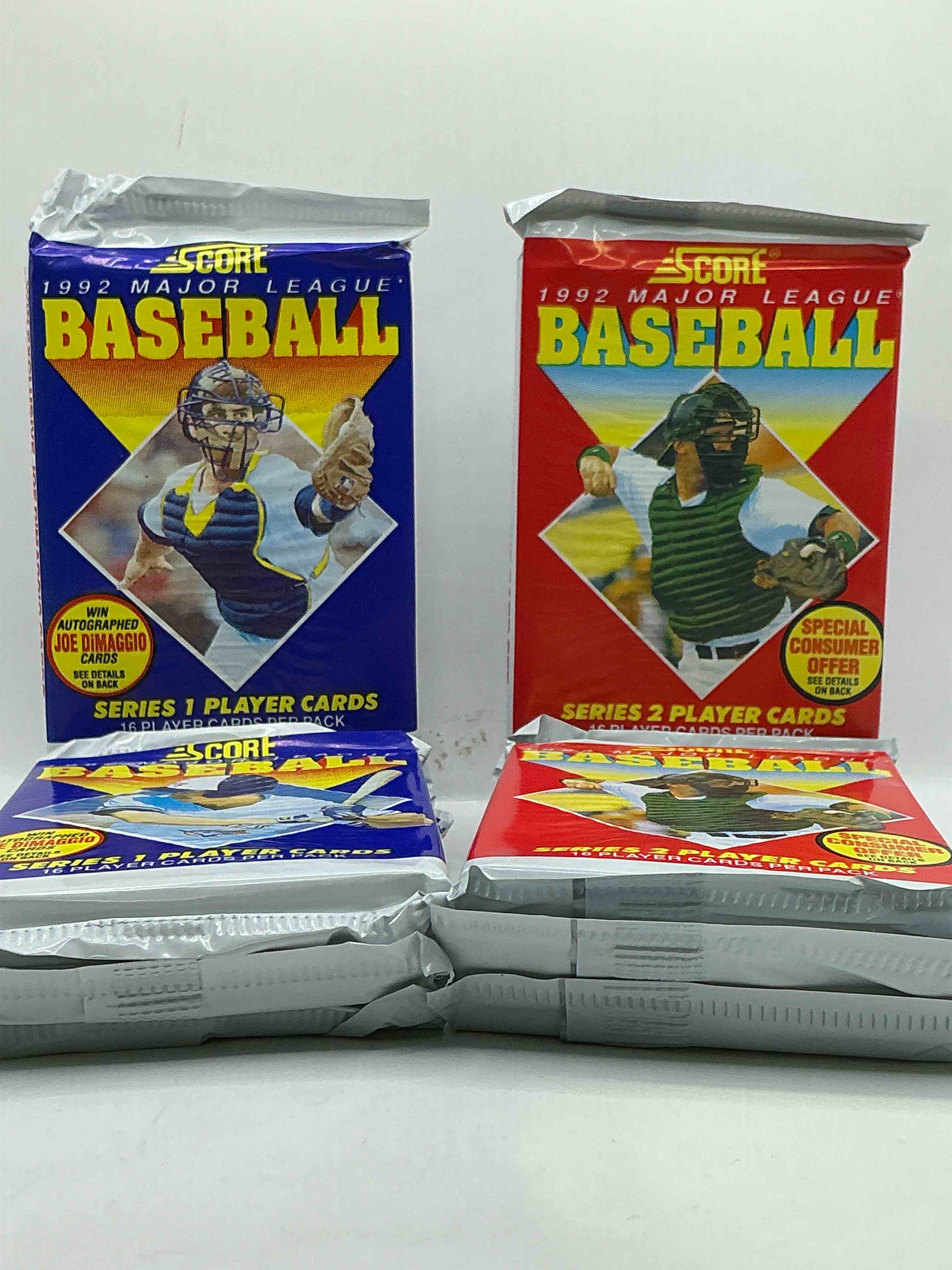 joe dimaggio autograph!? 2,495 joe dimaggio randomly inserted signature cards in the packs from this year! 1992 score baseball craziness, see what you get! mantle, musial or yastrzemski autograph!? 6,496 randomly inserted signature cards in the packs from this year of any of these players! 1992 score baseball craziness! series 2, see what you get!