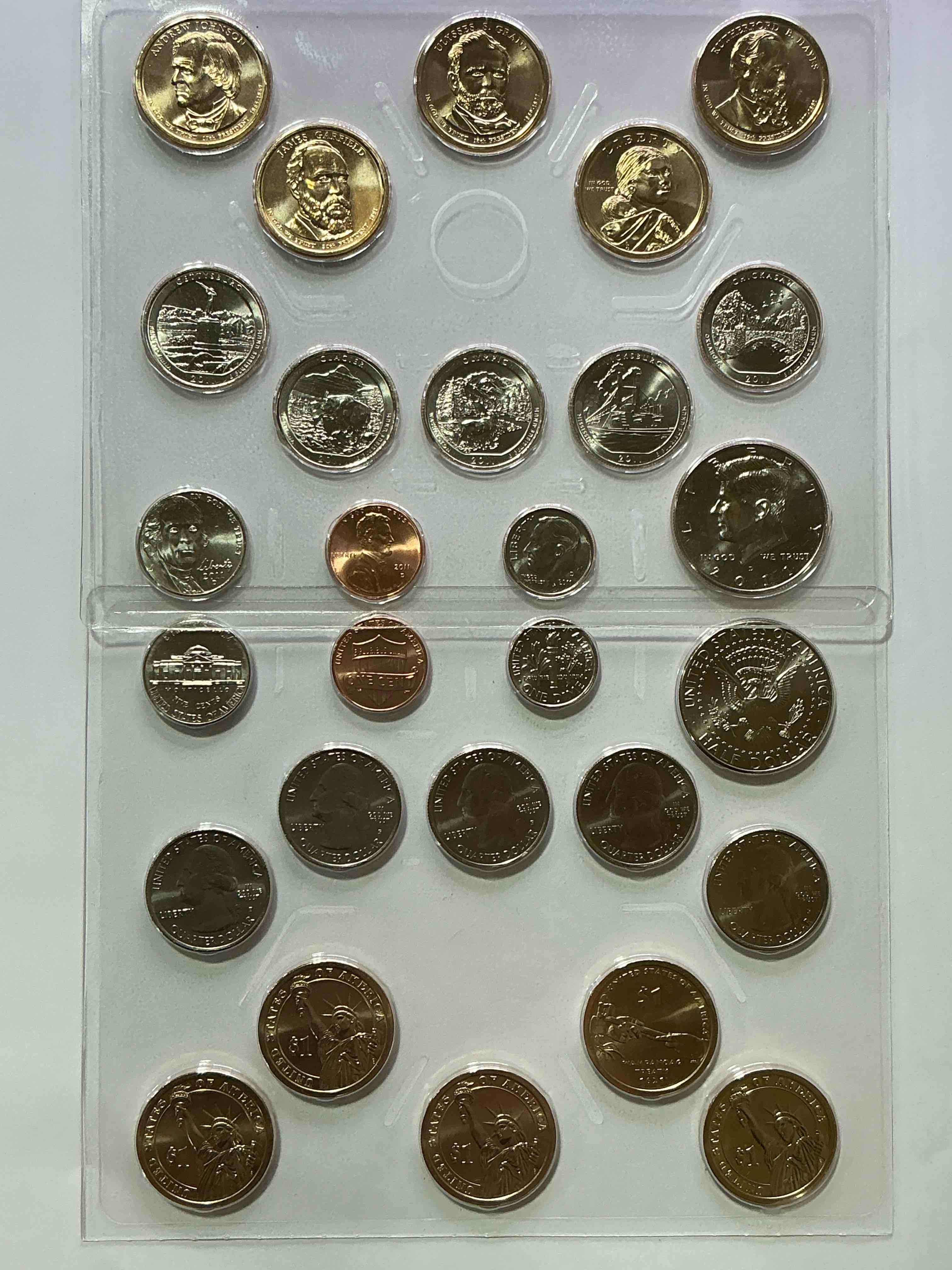 28 coin craziness! denver & philly mints! 2011 uncirculated mint set coins! includes half dollars, president dollar coins, dimes, nickels, pennies & quarters! cool coin collectible!