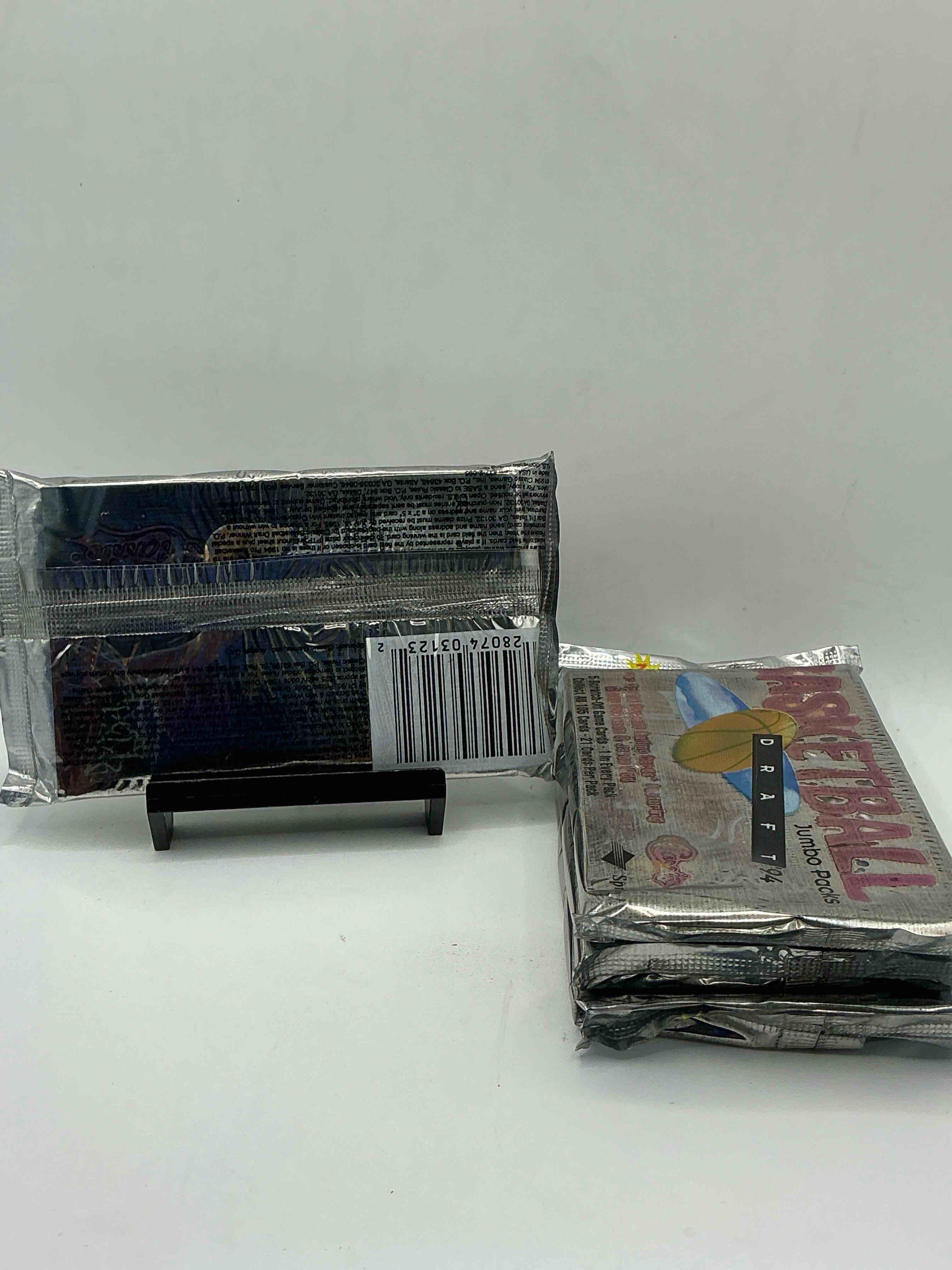 Condition photo showing New/Like New for 1994 classic draft picks unopened basketball jumbo packs! search for jason kidd & grant hill rookies, along with other big names from the year! look for exclusive illustrated cards & numbered cards too!