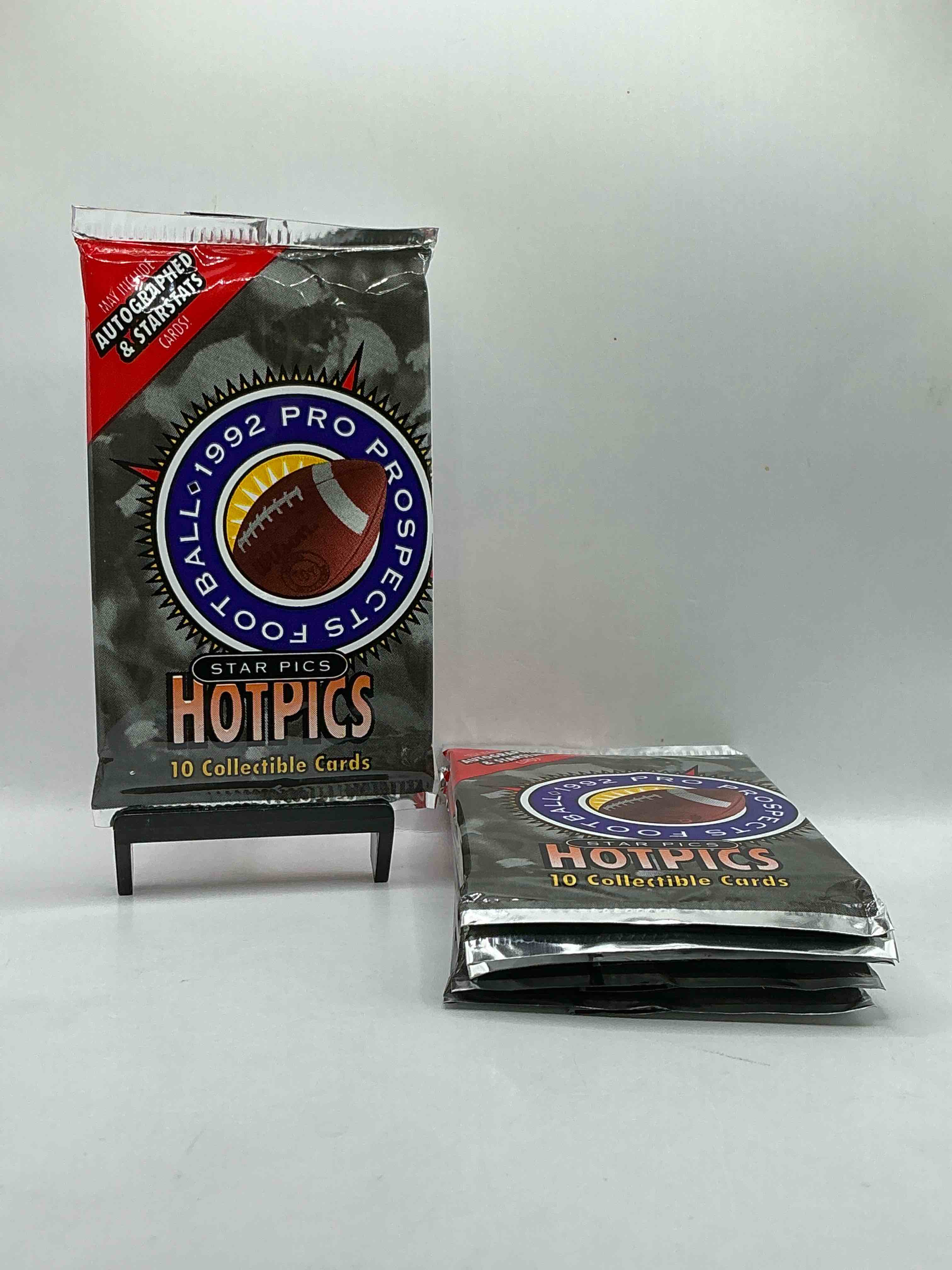 autographs & starstats! 1992 pro prospects football star pics “hotpics”! 10 cards per pack wow! great for any sports card collection!