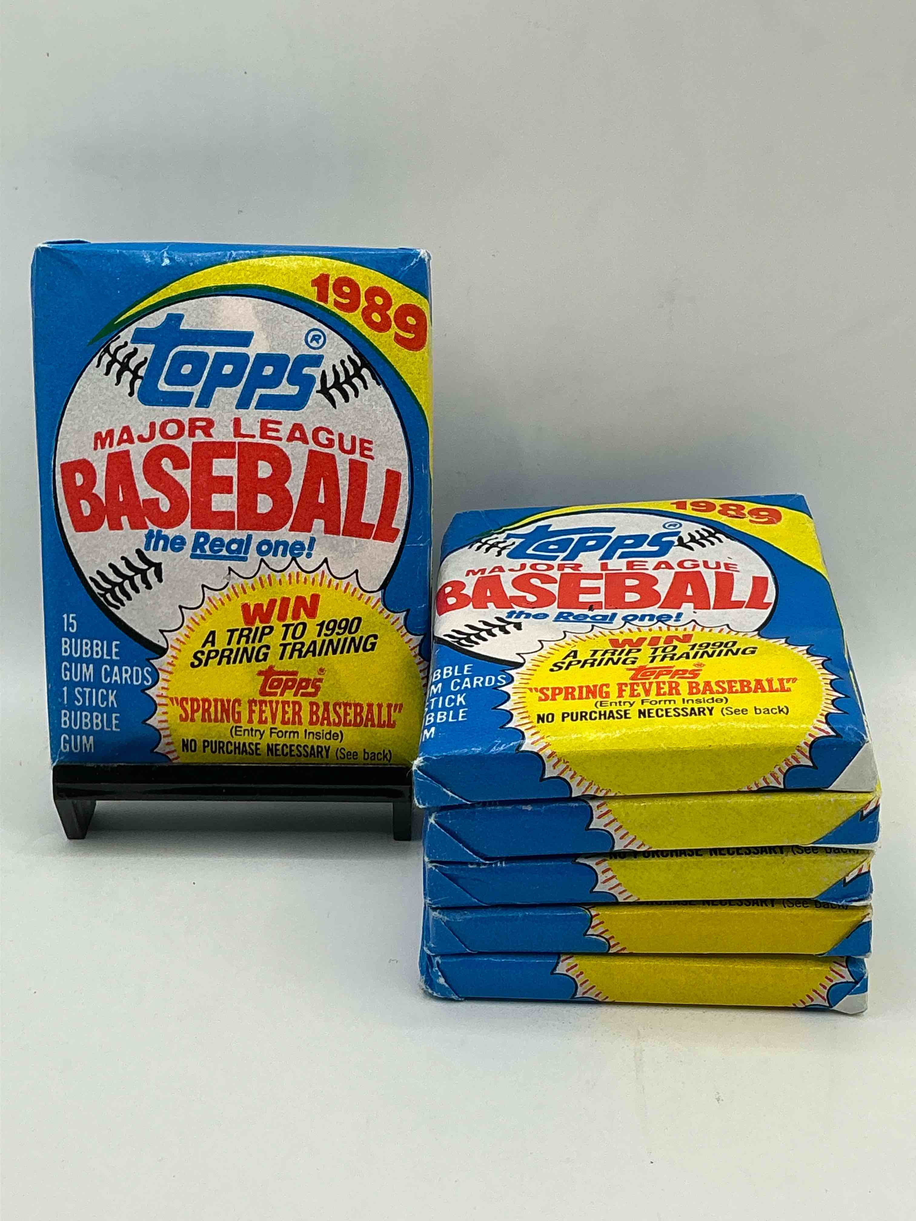 1989 Topps Baseball Unopened Sports Card Wax Packs! Direct From Original Retail Case! Search For Valuable Rookie Cards As Well As Valuable Bo Jackson & More!