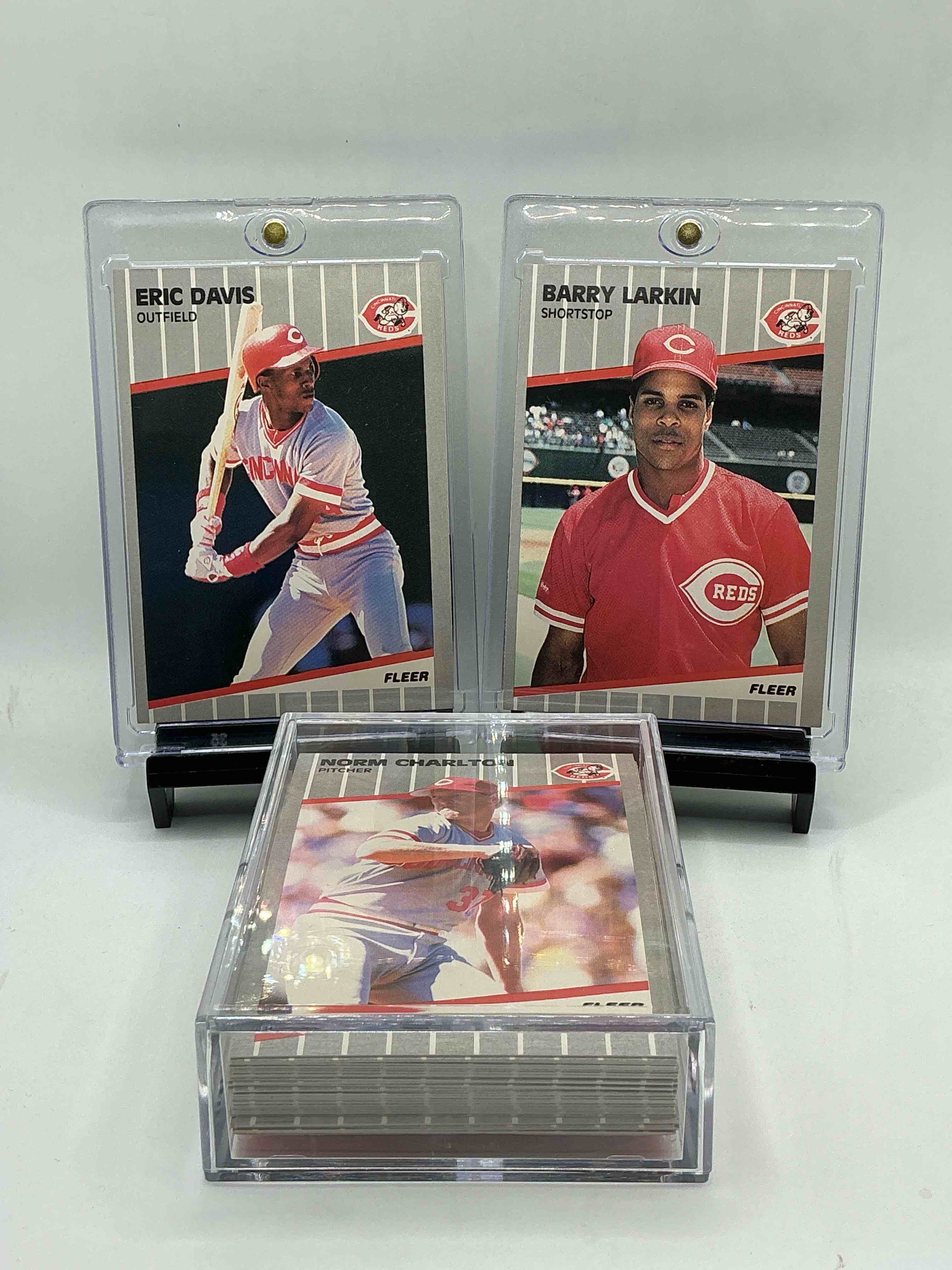 Eric Davis! Barry Larkin! 1989 Fleer Reds Team Set! 33 Card Reds Set! Barry Larkin, Kal Daniels & More! Reds Fans Rejoice!