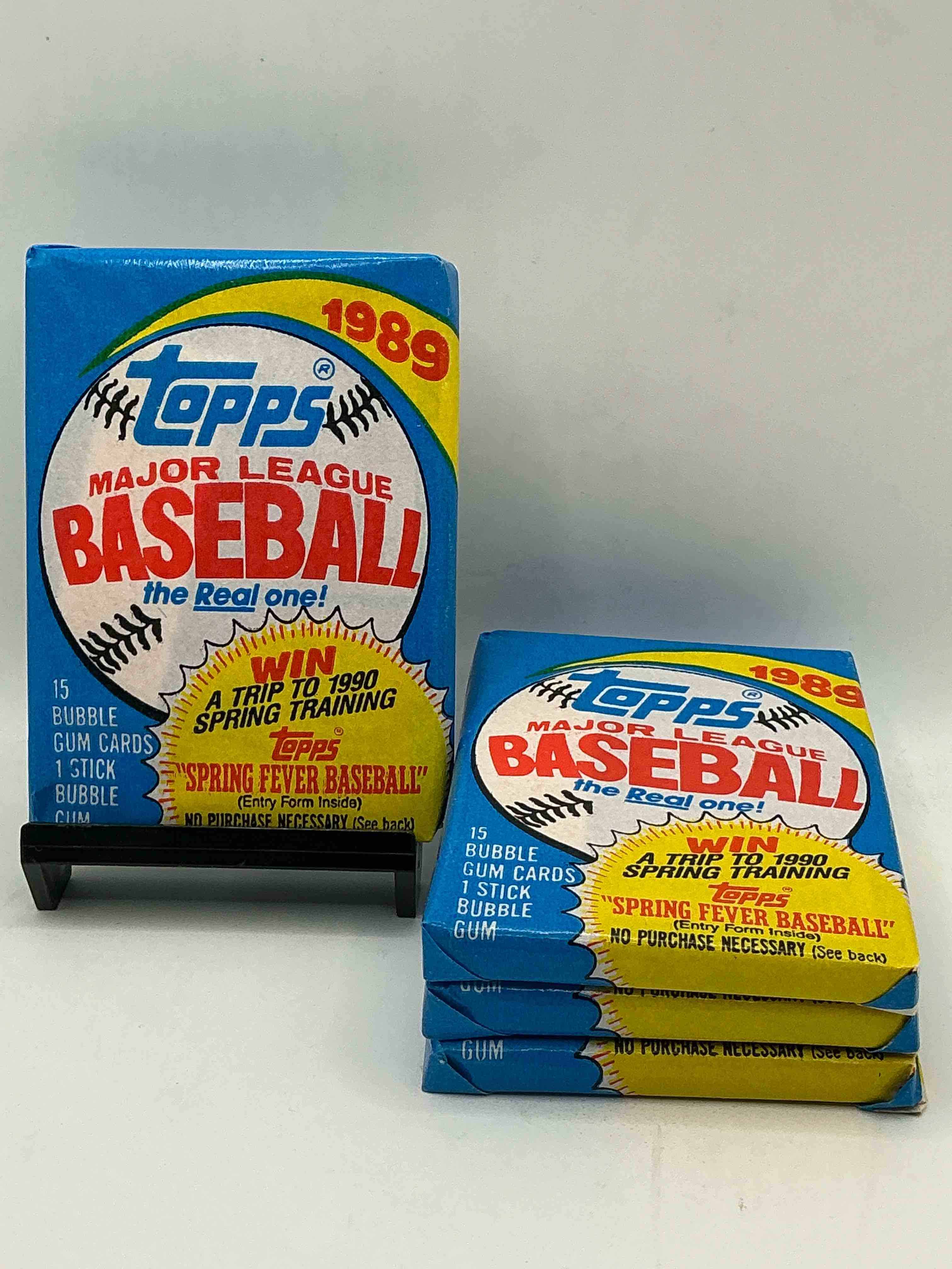 1989 Topps Baseball Unopened Sports Card Wax Packs! Direct From Original Retail Case! Search For Valuable Rookie Cards As Well As Valuable Bo Jackson & More!