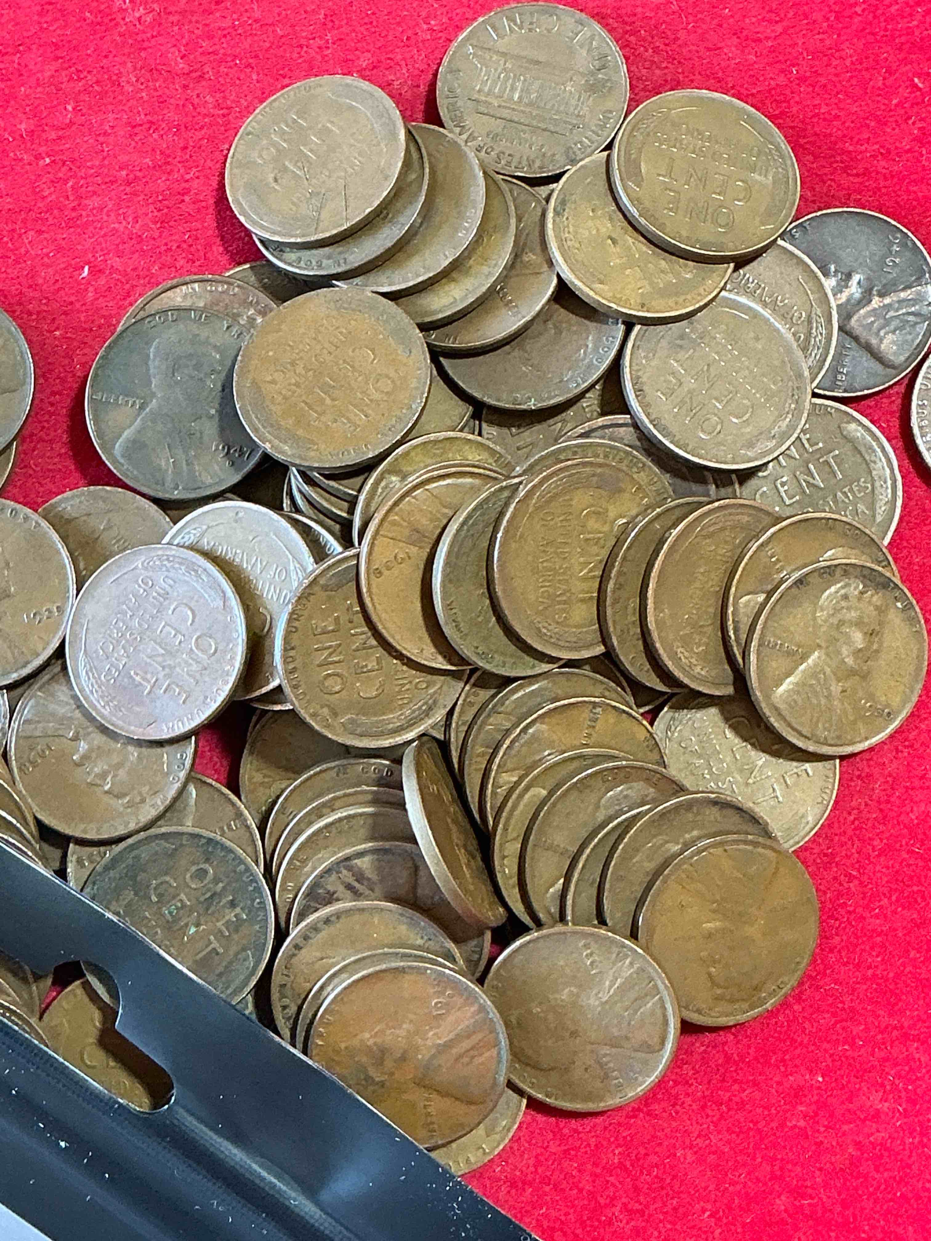 antique wheat pennies 100 count un-searched lot! wheat pennies were minted from 1909-1958 originally replacing the indian head penny. there are many, many interesting & valuable years / mint marks in wheat pennies, win this lot & have fun searching to see what you get! a great way to start collecting antique coins!