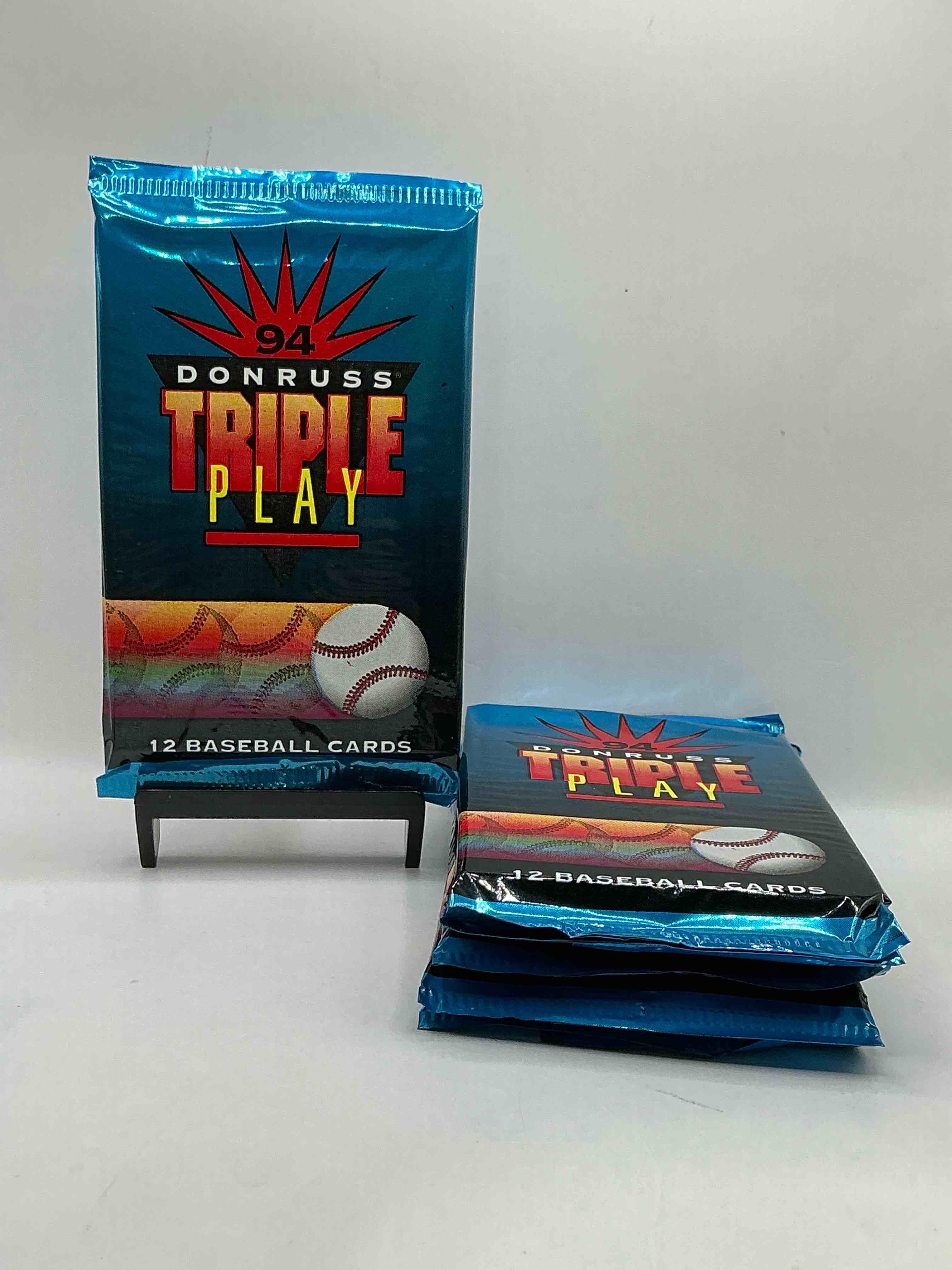 1994 donruss triple play mlb baseball 12 card packs! look for 1 ruboff game cards along with griffey jr, mcgwire, ryan & more! rare packs!