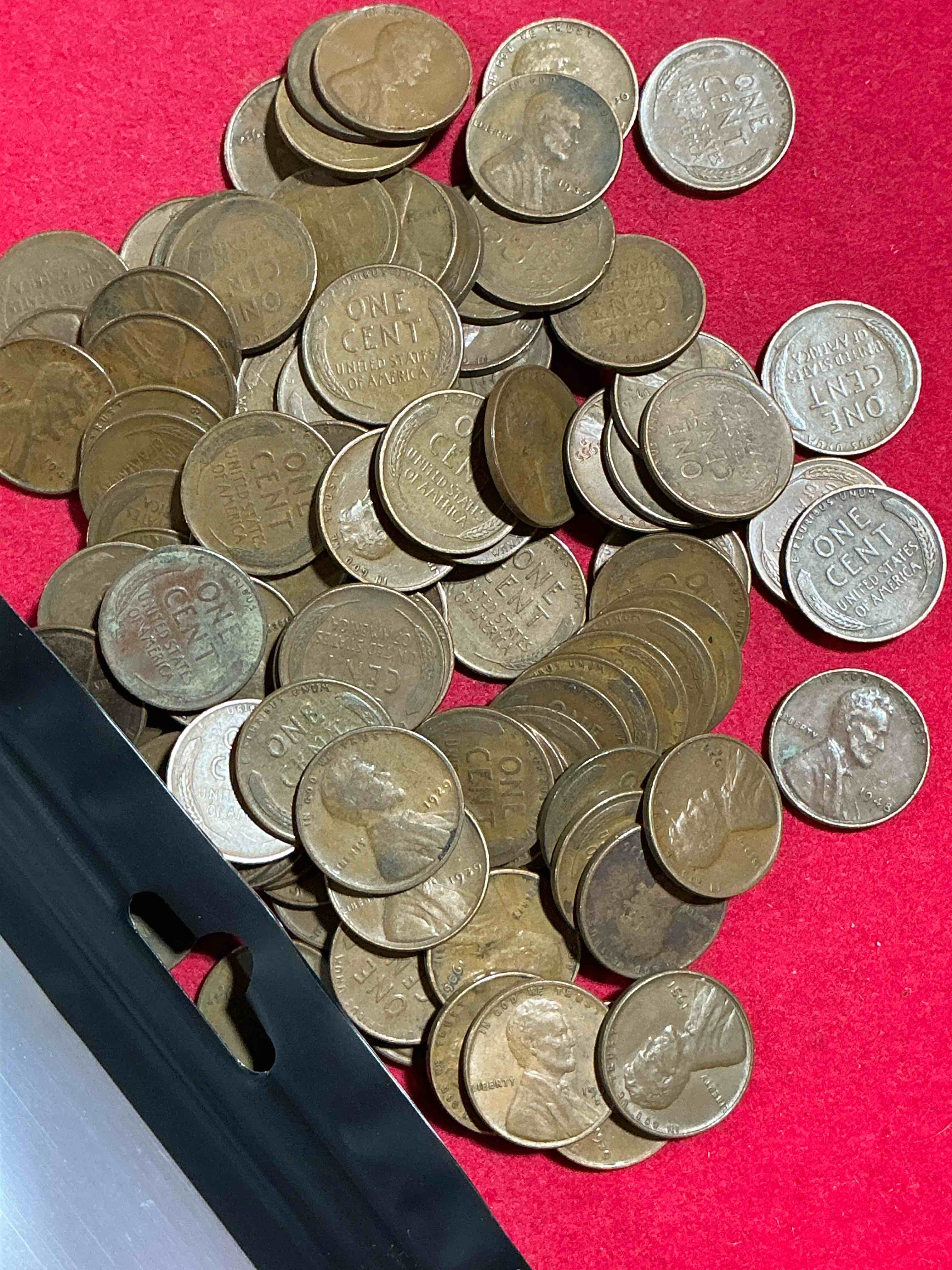 antique wheat pennies 100 count un-searched lot! wheat pennies were minted from 1909-1958 originally replacing the indian head penny. there are many, many interesting & valuable years / mint marks in wheat pennies, win this lot & have fun searching to see what you get! a great way to start collecting antique coins!