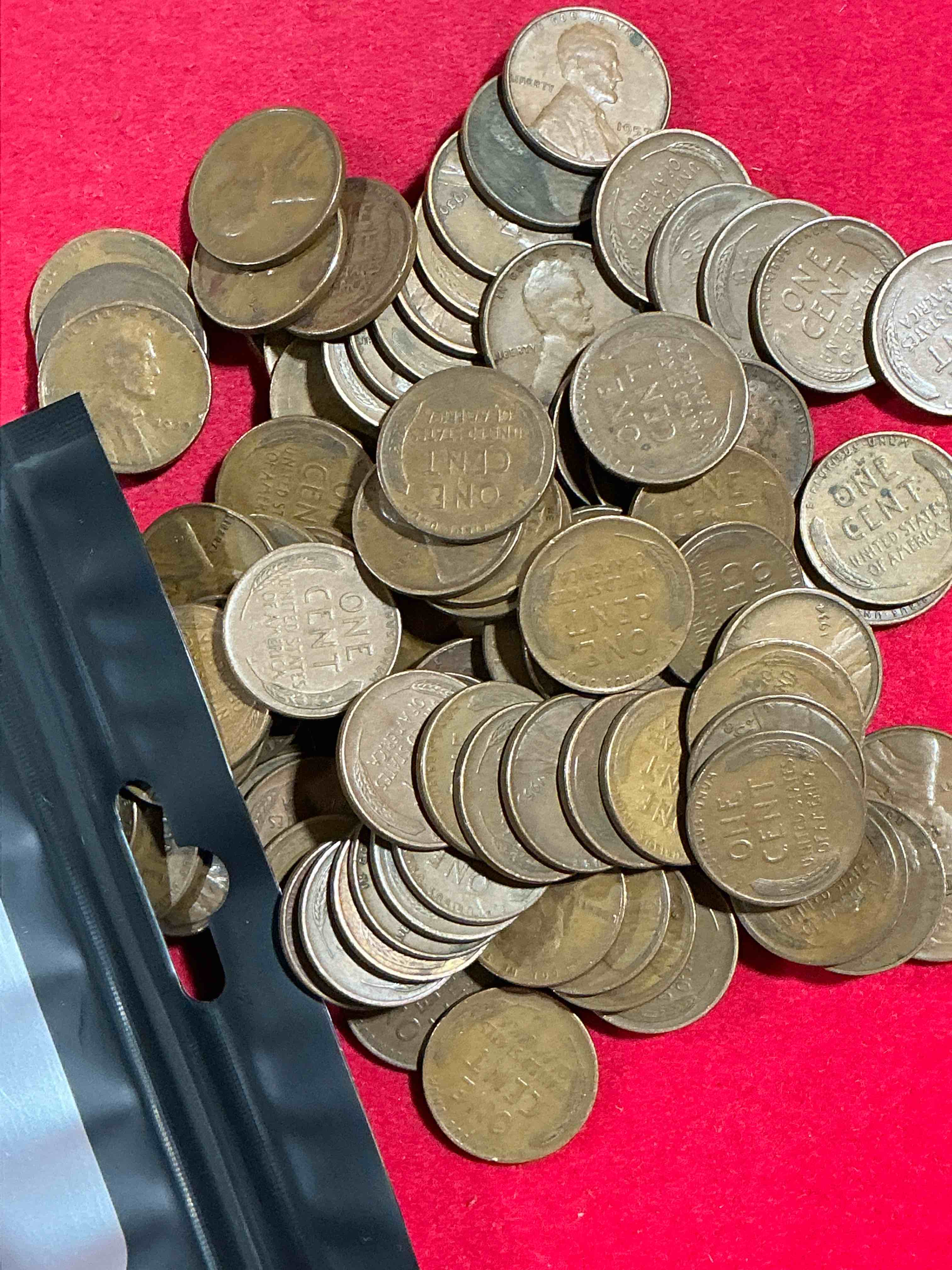 antique wheat pennies 100 count un-searched lot! wheat pennies were minted from 1909-1958 originally replacing the indian head penny. there are many, many interesting & valuable years / mint marks in wheat pennies, win this lot & have fun searching to see what you get! a great way to start collecting antique coins!