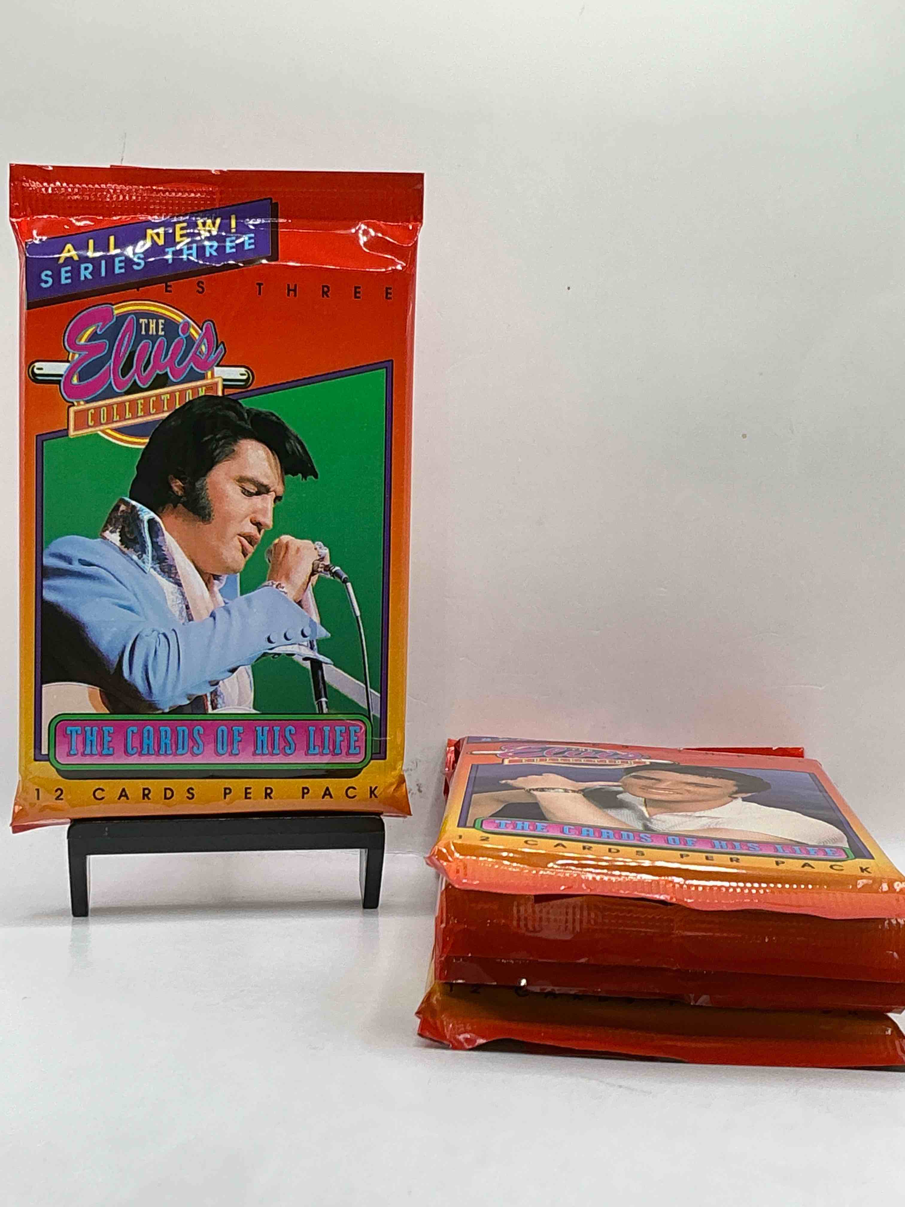 rare elvis collection! 1993 packs! rare “the elvis collection” packs, collect this icon’s ultra cool & rare vintage packs! elvis fans! perfect addition to any card collection commemorating one of pop’s greatest! 