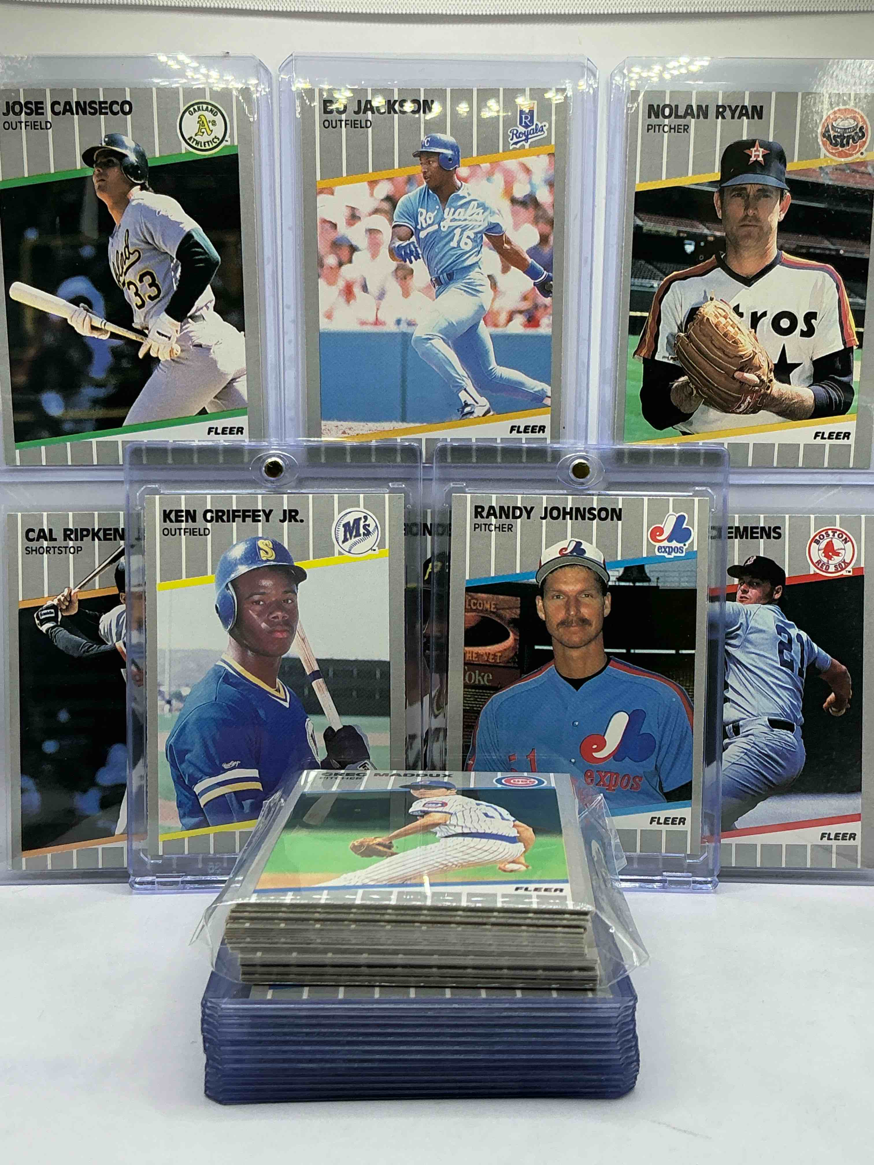 Randy Johnson & Ken Griffey Jr Rookies! 1989 Fleer Baseball 50 Card Craziness! Bo Jackson, Randy Johnson, Barry Bonds, John Smoltz, Kirby Puckett, Tom Glavine, Rickey Henderson, Don Mattingly, Cal Ripken, Wade Boggs, Doc Gooden, Greg Maddux, Fernando Valenzuela, Nolan Ryan, Roger Clemens, George Brett, Tony Gwynn & More! The BEST Players From The Time! Super Rare Set With All Of These Stars! 50 Card Craziness! Legends, Heroes & Commons!