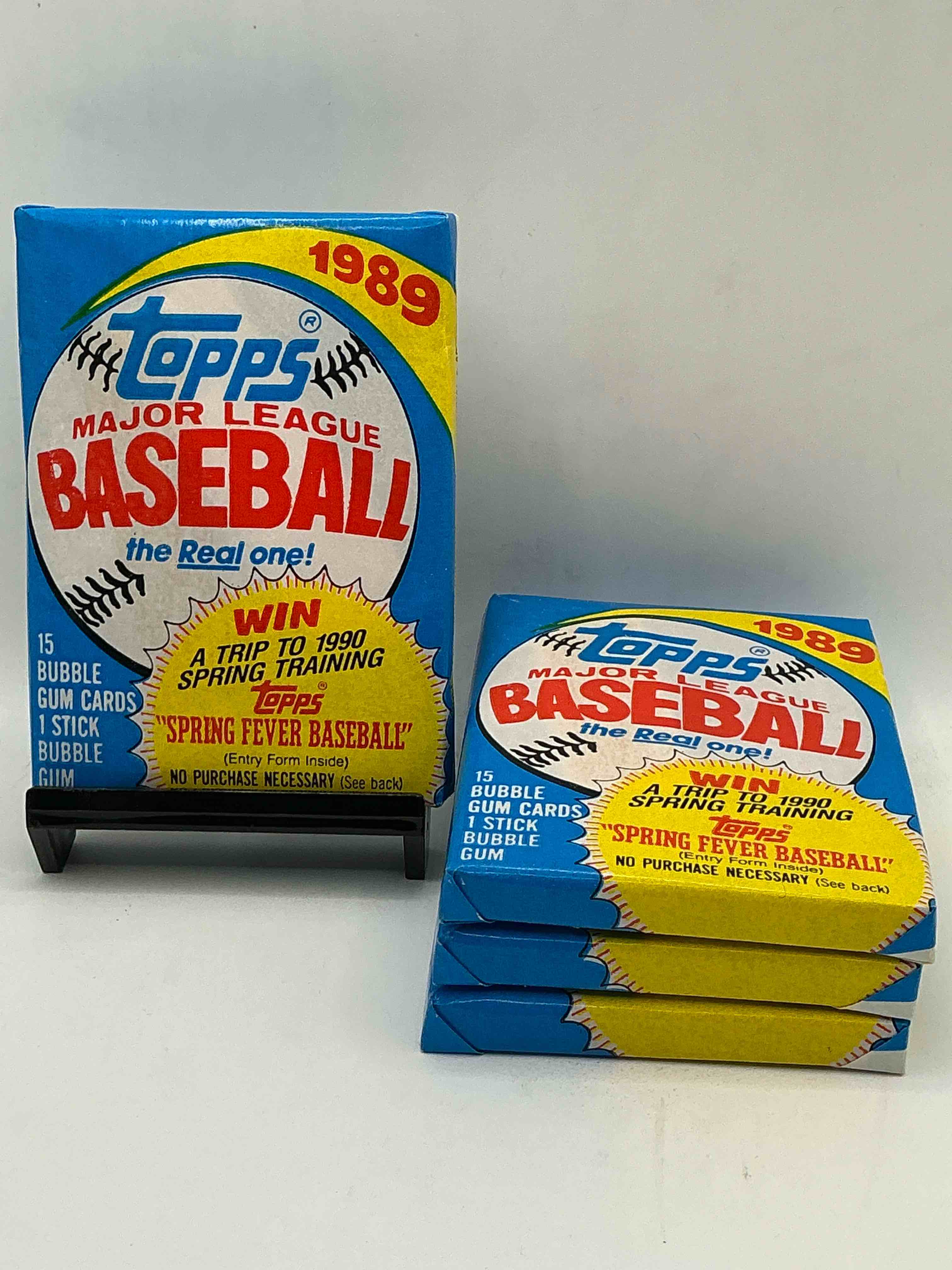 1989 Topps Baseball Unopened Sports Card Wax Packs! Direct From Original Retail Case! Search For Valuable Rookie Cards As Well As Valuable Bo Jackson & More!