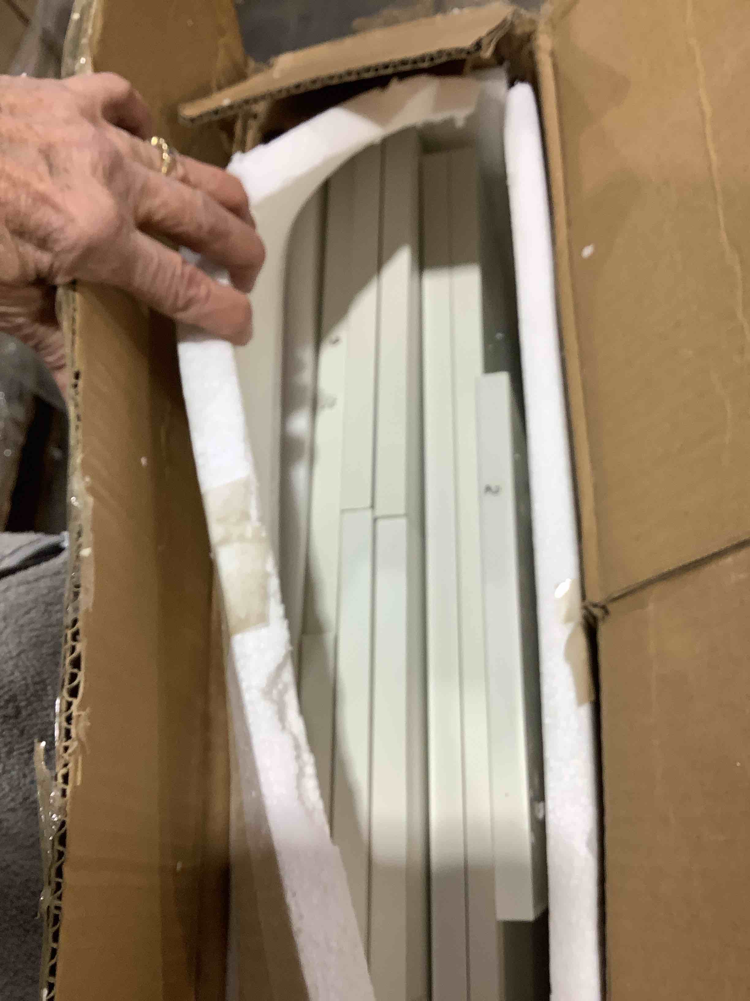 Condition photo showing Good Condition for Plexi, modern folding dropleaf dining table with six wheels