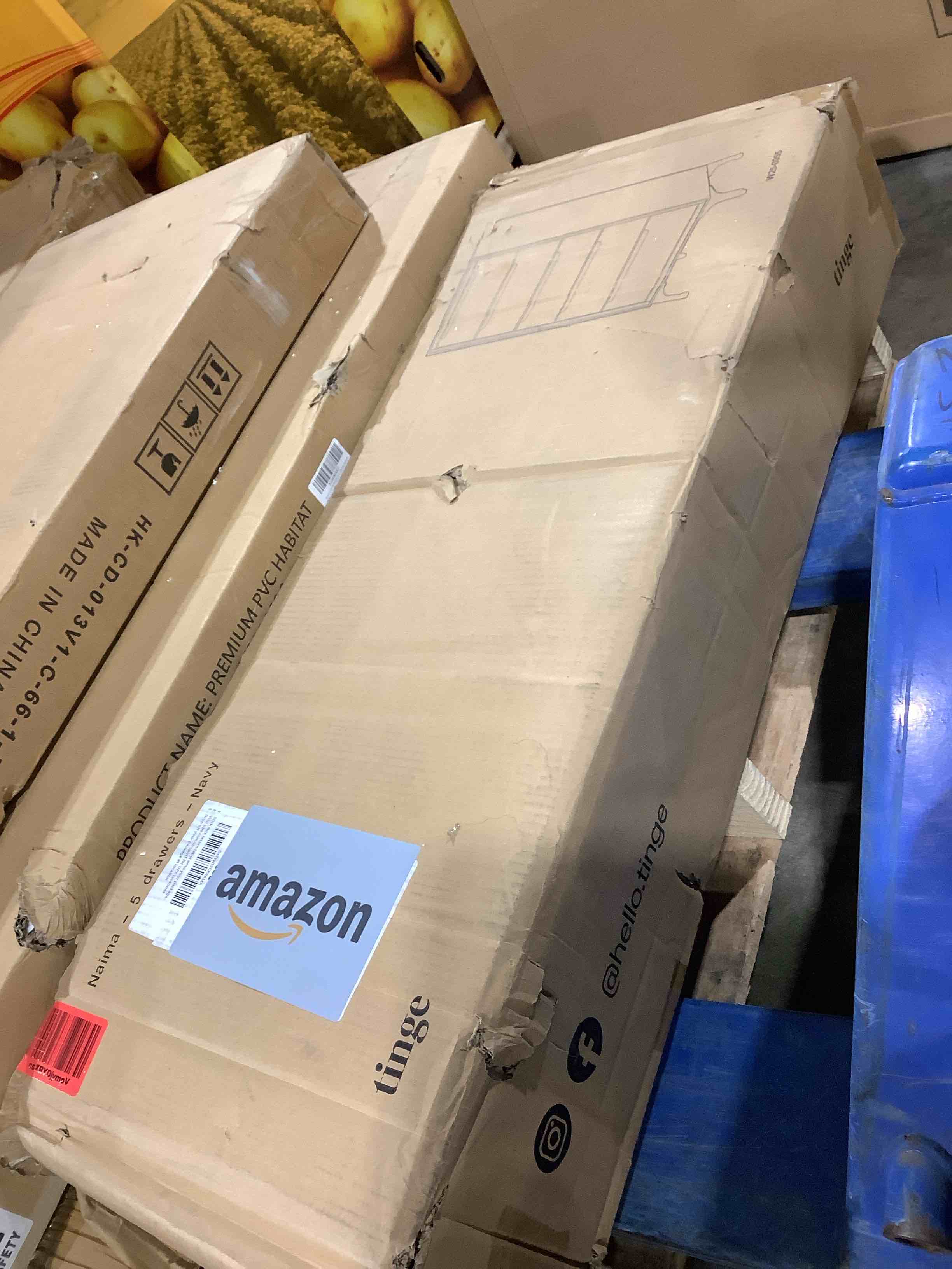 Condition photo showing Good Condition for Tinge Naima five drawer, navy dresser