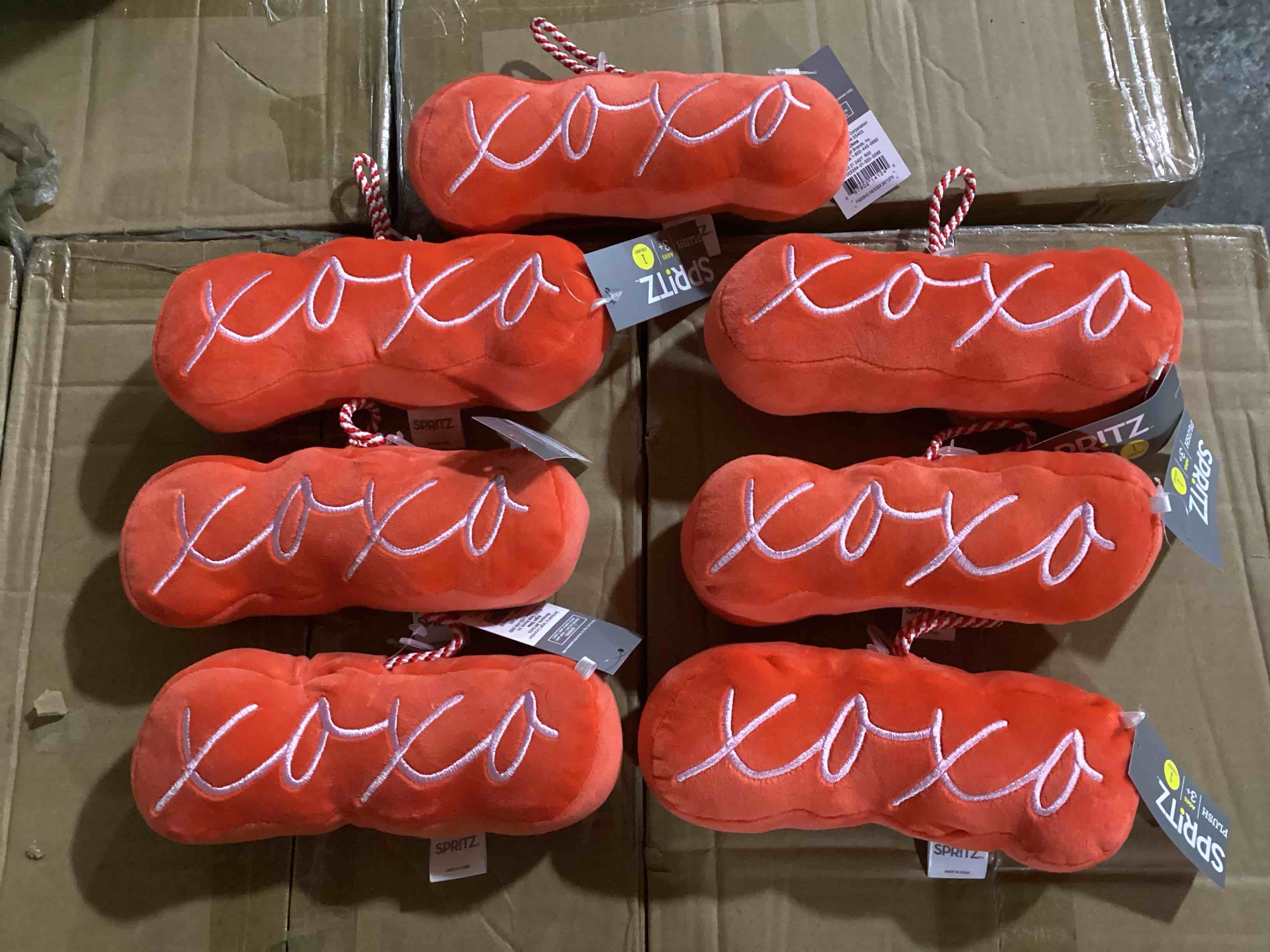 Pack of 7 Valentine's Day Love Plush - Spritz™