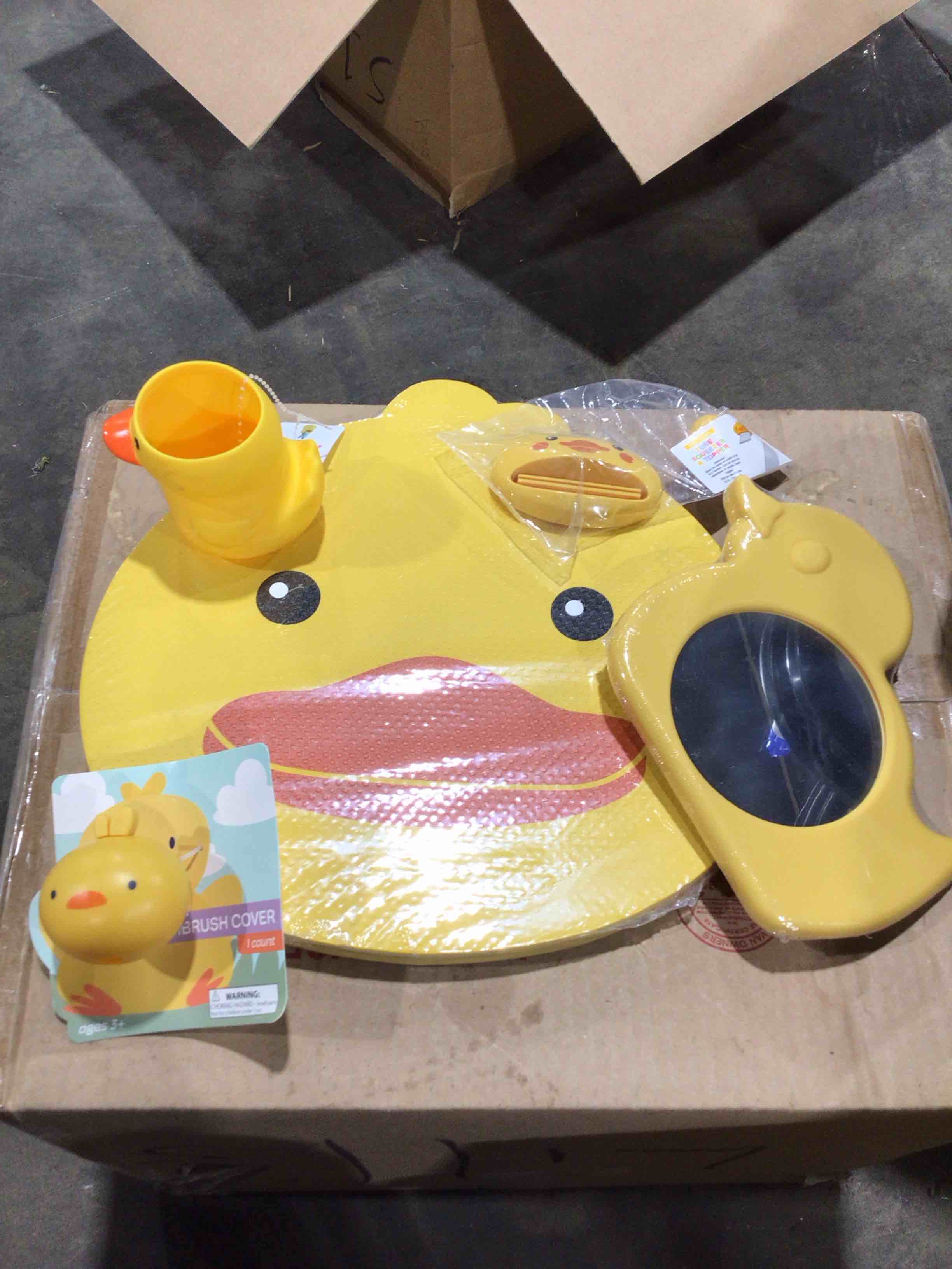 Ducky, bathroom, set: toothbrush cover, mirror, Cup, tube squeeze her in Popper