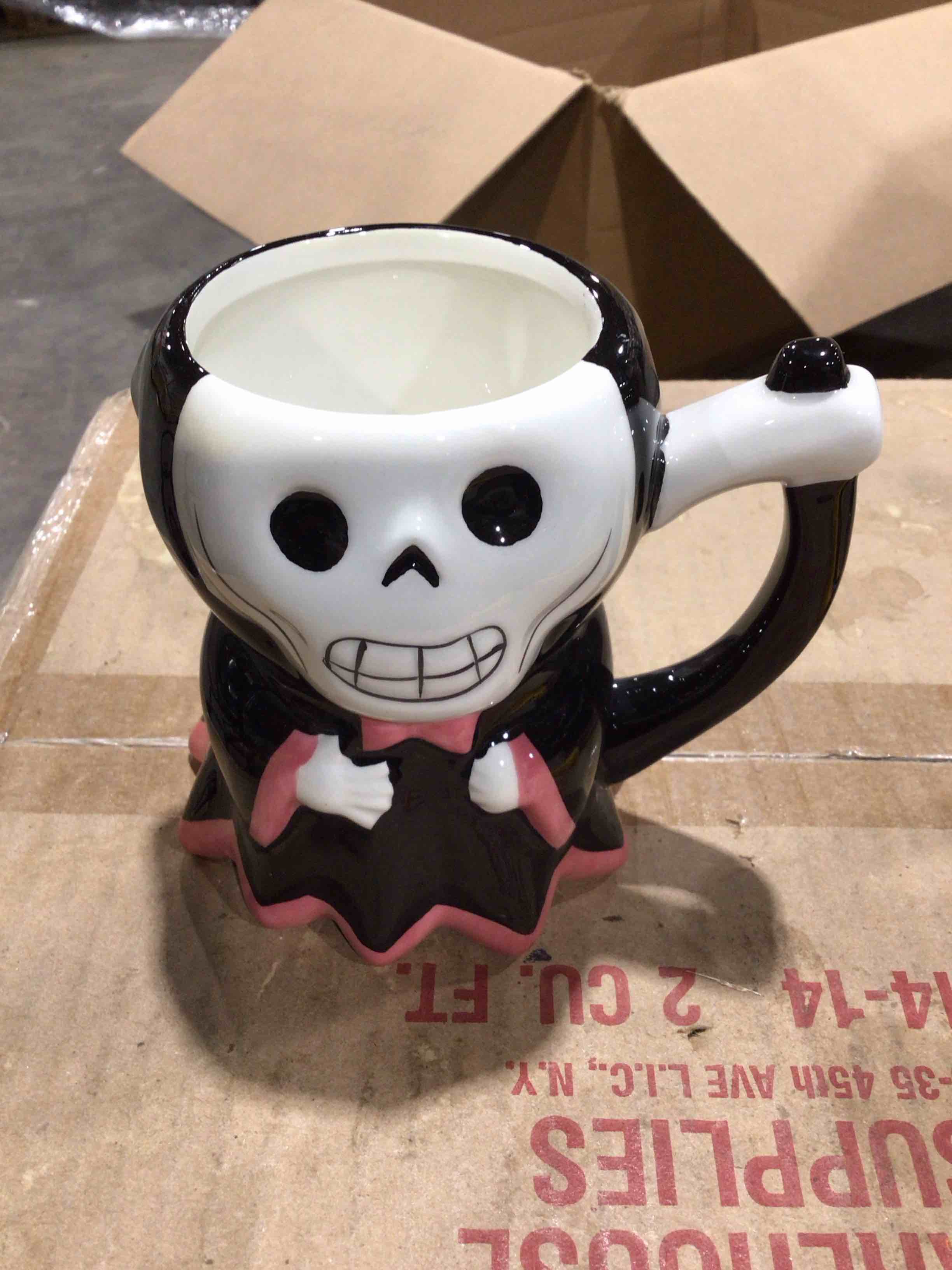 HYDE EEK! MUG, EARTHWARE Dishwasher and microwave safe