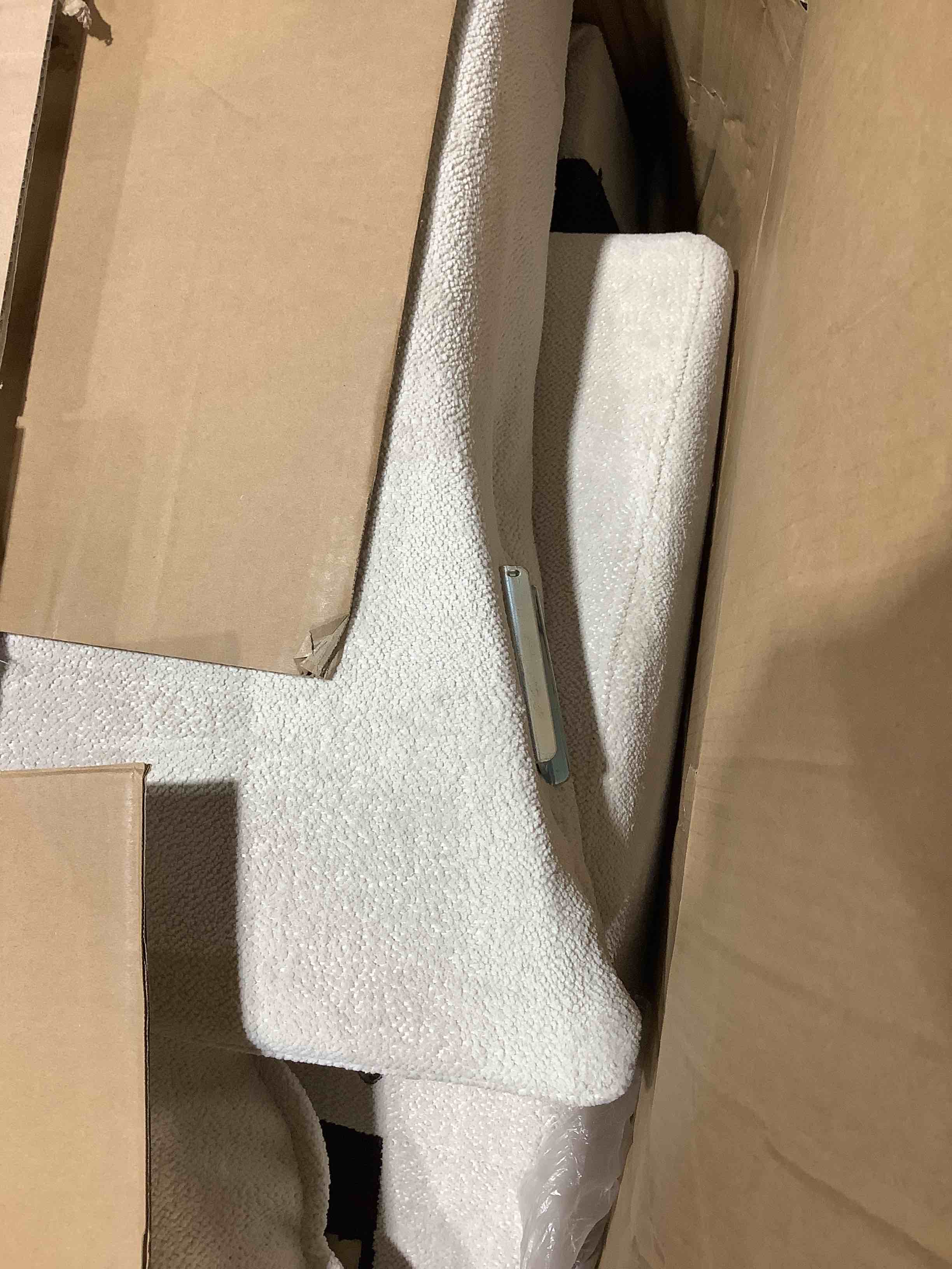 Condition photo showing Good Condition for 37.4 inch Heffernan accent chair, modular sectional sofa