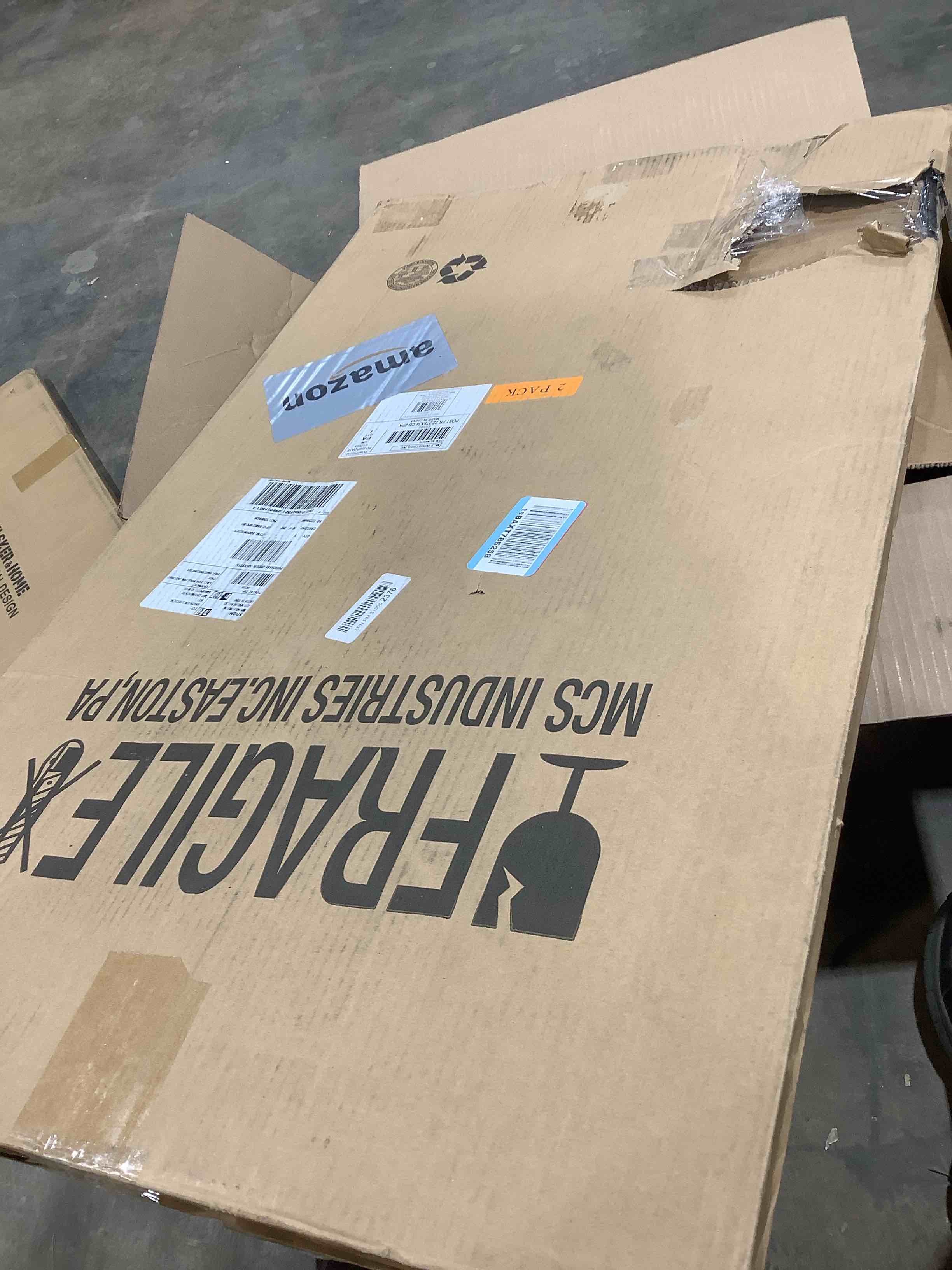 Condition photo showing Good Condition for MCS Original Poster Frame  22.375 x 34 Inch  Black  Set of 2