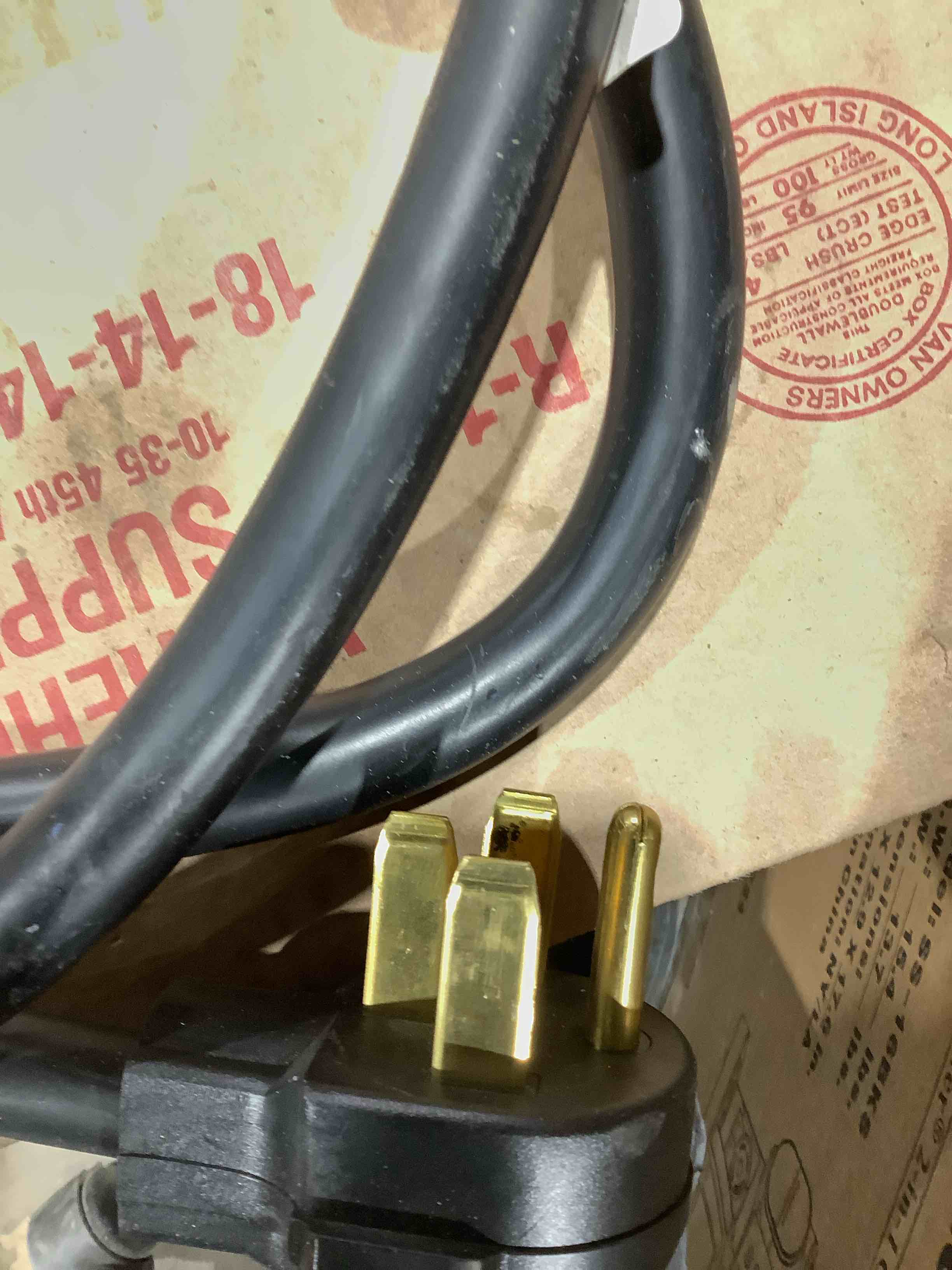 Condition photo showing Good Condition for Utilitech dryer electrical cord