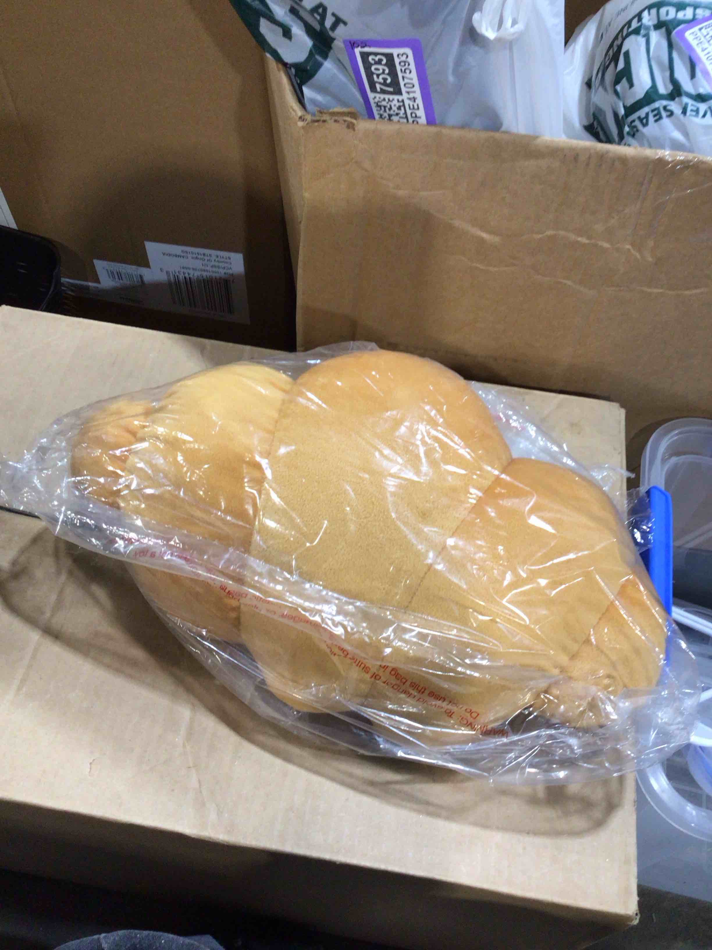 Condition photo showing Good Condition for Orange cloud pillow