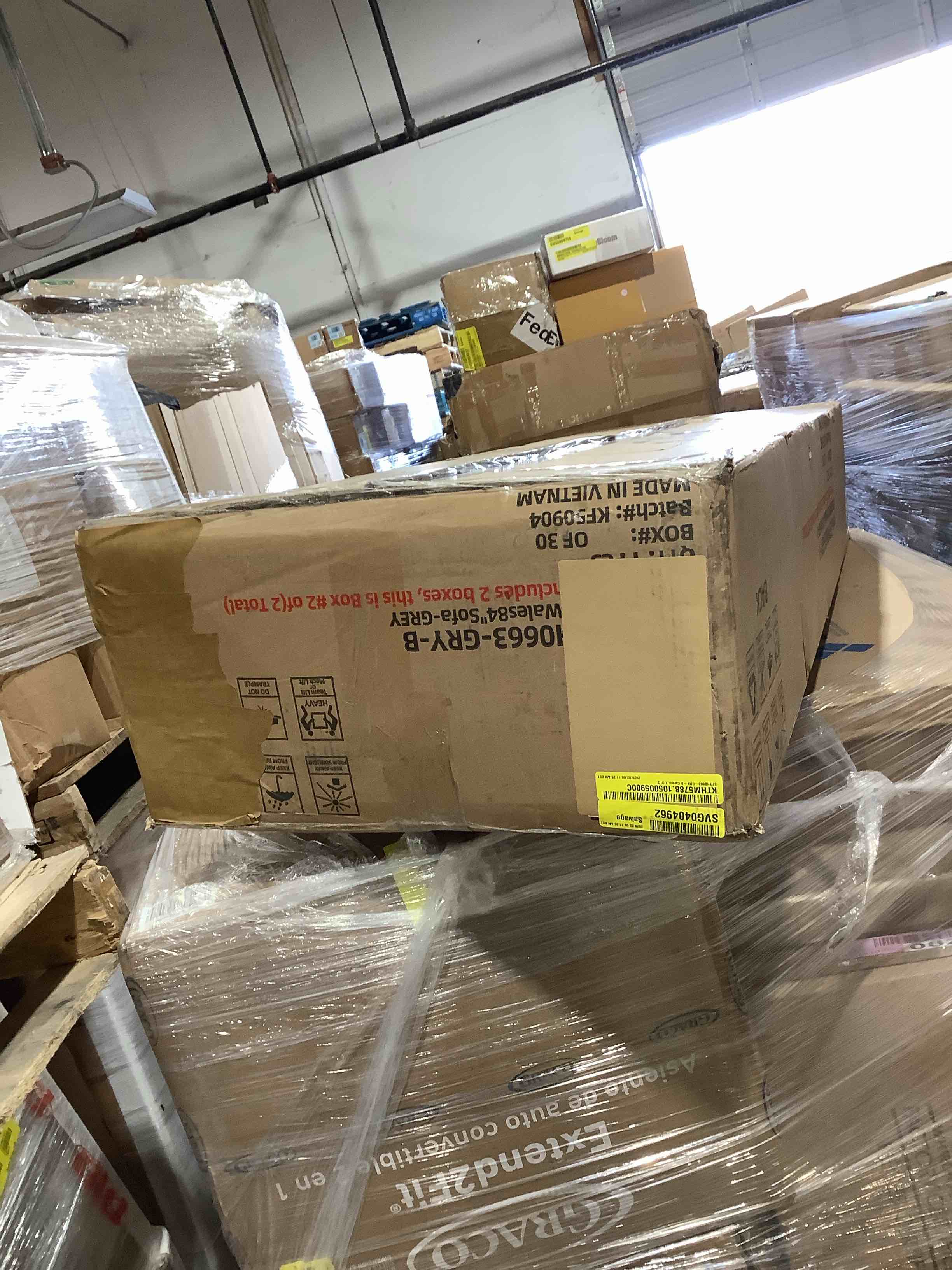 Condition photo showing Good Condition for Wales 8 Gray sofa, SFYH0663 – gray – B, incomplete