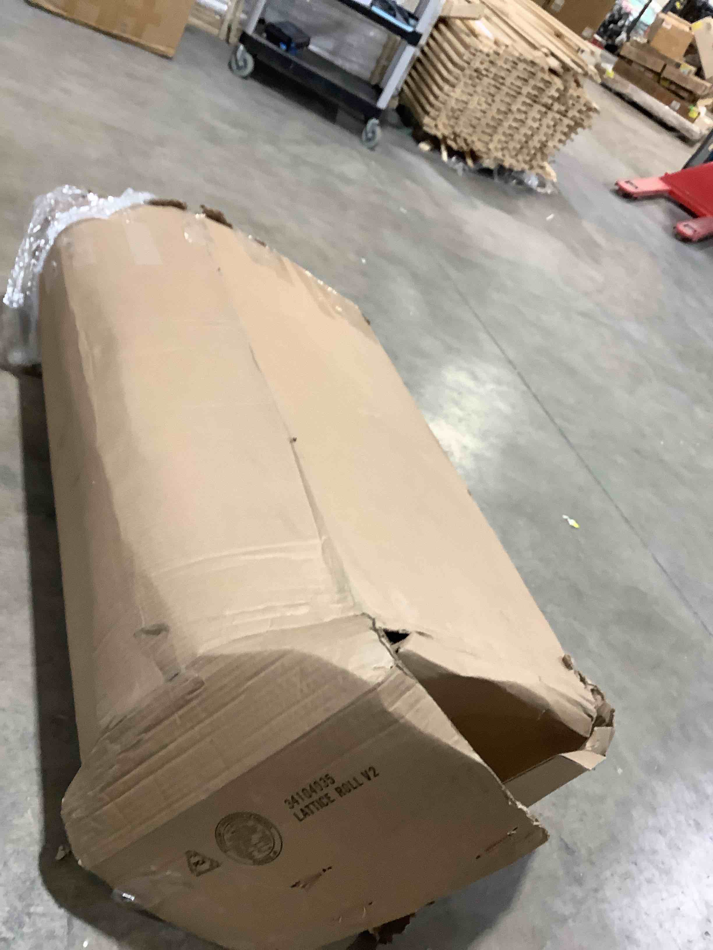 Condition photo showing Good Condition for 96 inch high by 48 inch wide vinyl diamond privacy, lattice panel