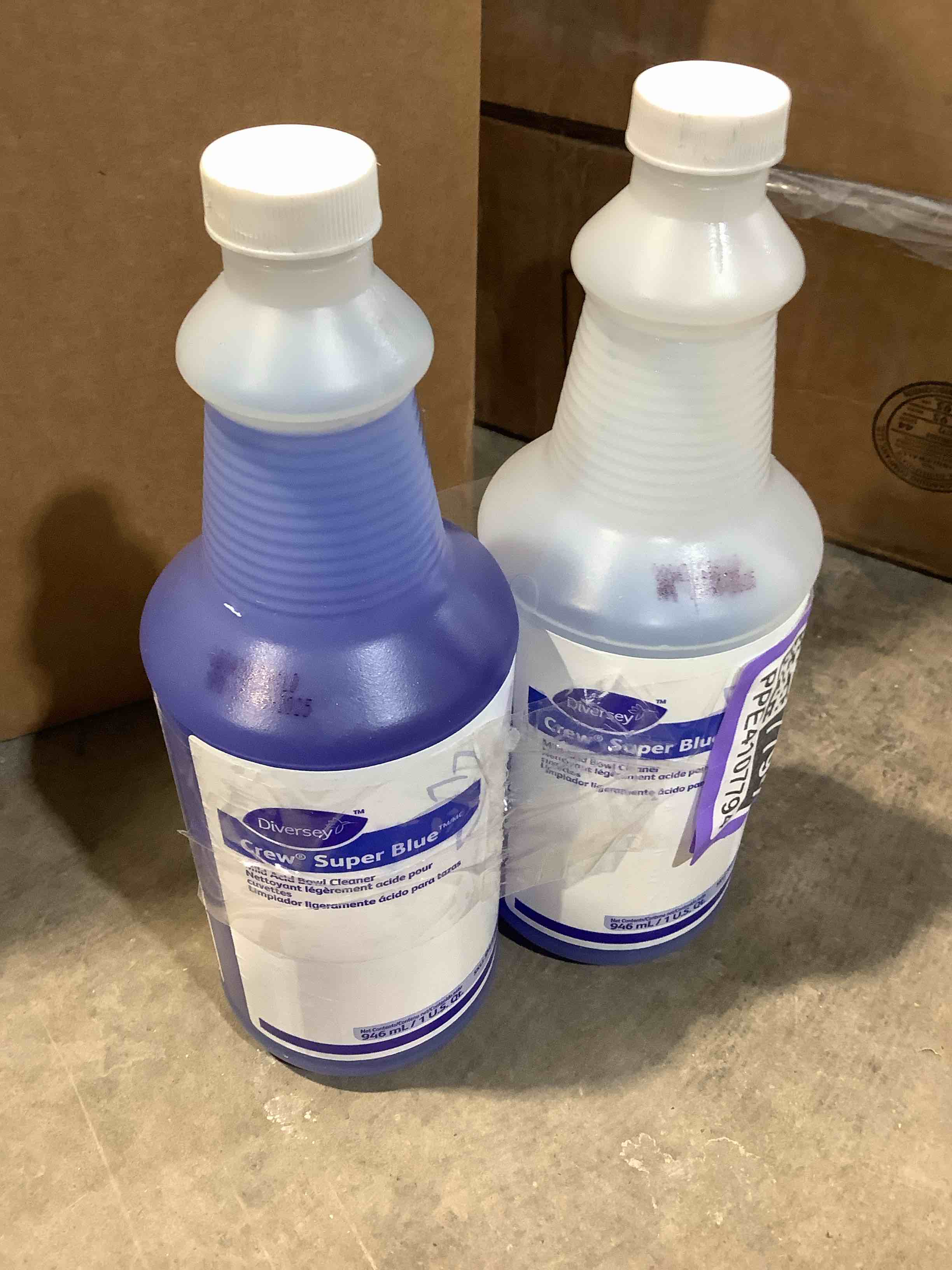 Condition photo showing Good Condition for DIVERSEY 94476081 Bathroom Cleaner 32 oz. Citrus 