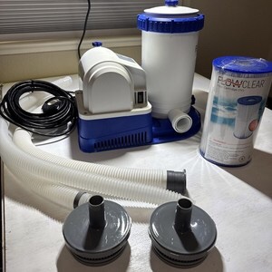 Coleman Flowclear Above Ground Pool Pump 90403uss25 / 302001003725 New Open Box