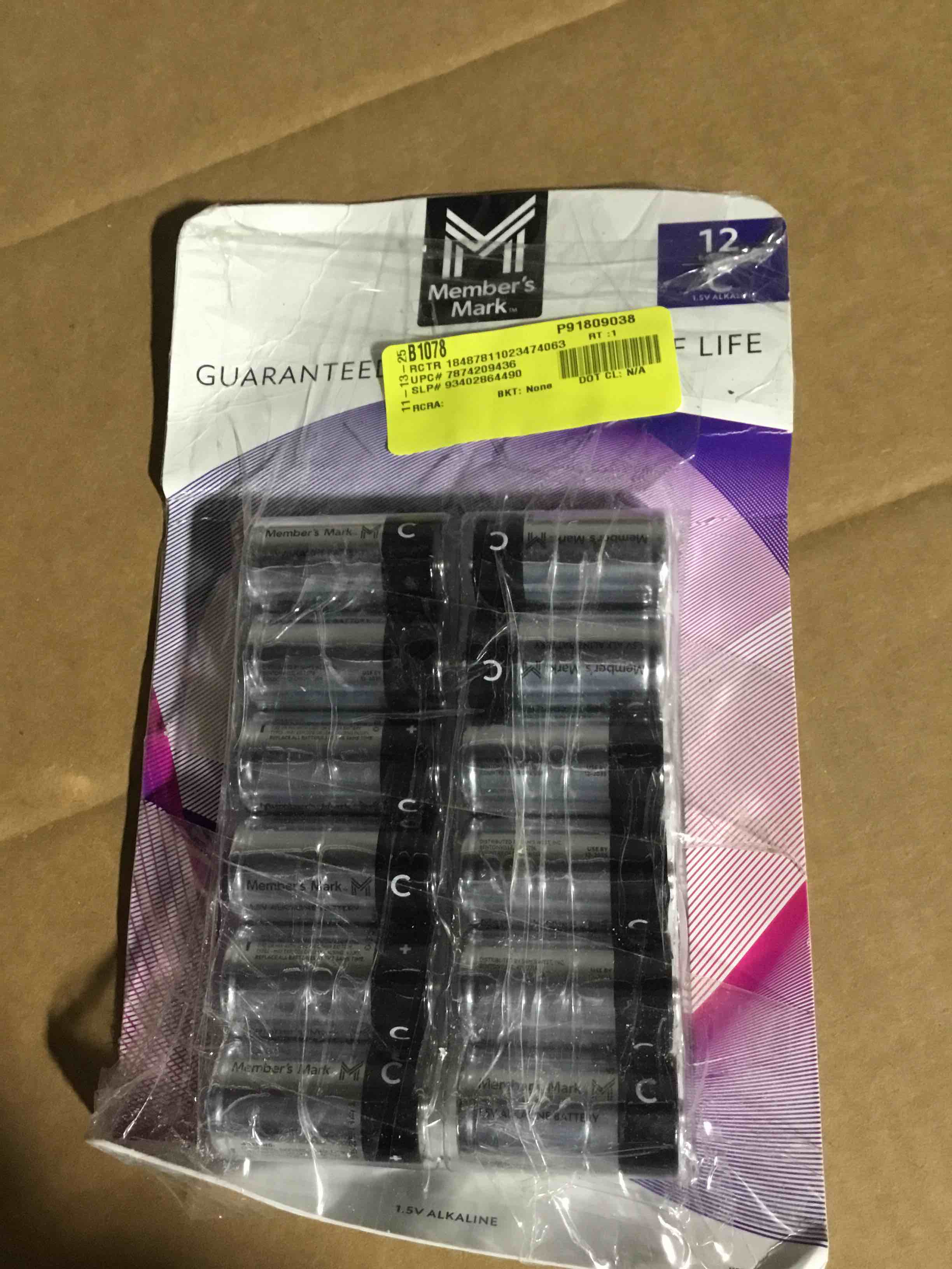 Condition photo showing New/Like New for Member's Mark Alkaline C Batteries (12 Pack)