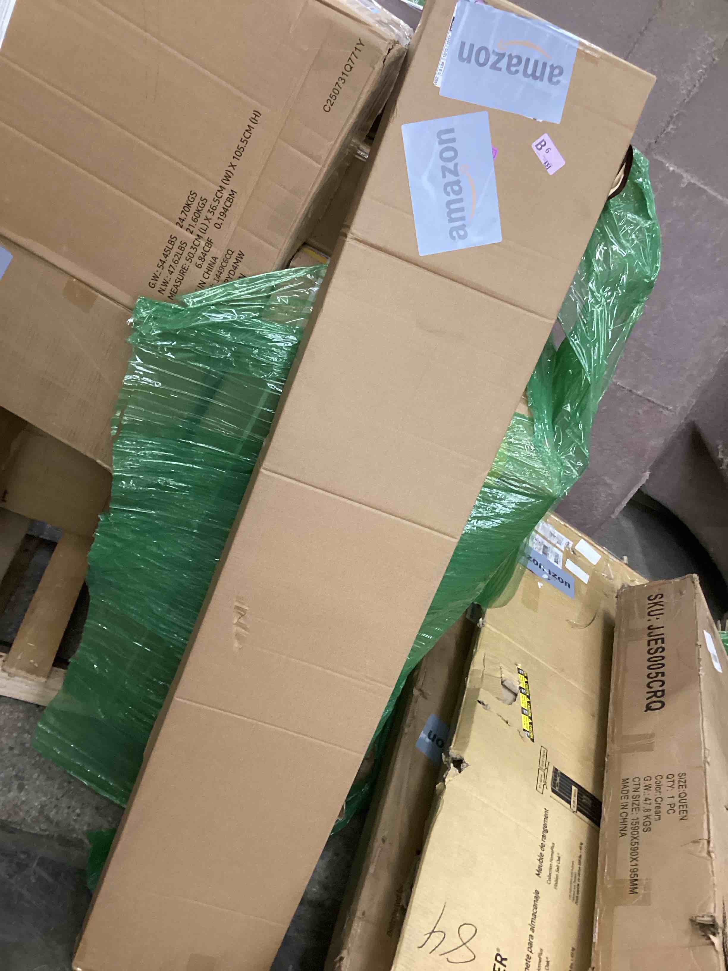 Condition photo showing New/Like New for Powerty Cargo Cover for 2016-2022 Honda Pilot Trunk Cover Retractable Trunk Shielding Shade for Pilot Accessories Cargo Luggage Cover No Gap (NOT for Honda Passport or Pilot EX 2016)