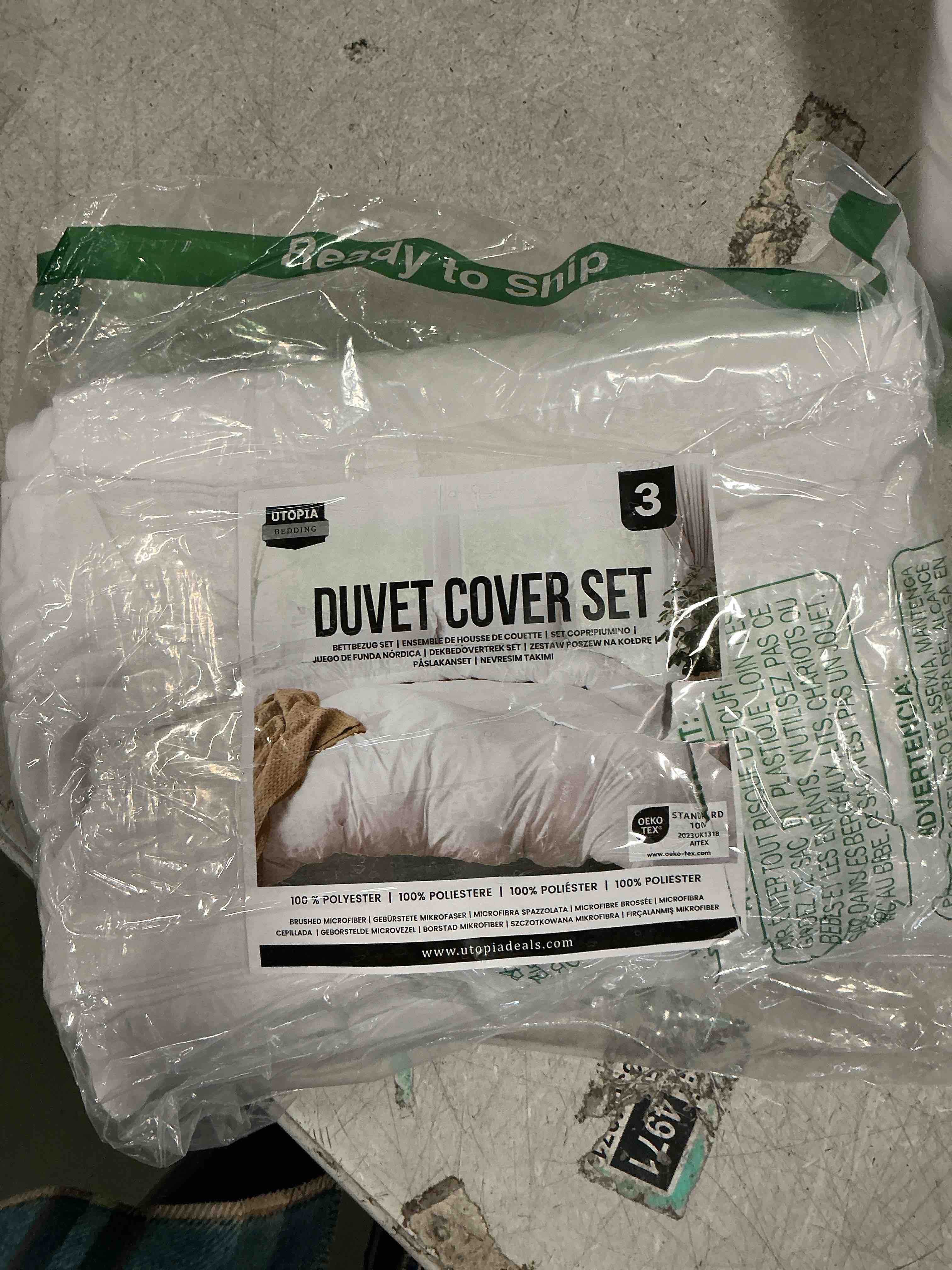 Condition photo showing As Is for Utopia Bedding Duvet Cover Queen with Fitted Sheet (60x80) - 2 Pillow Case Standard - All Season Luxury Bed in a Bag with Zippered Duvet Cover - No Comforter (White)