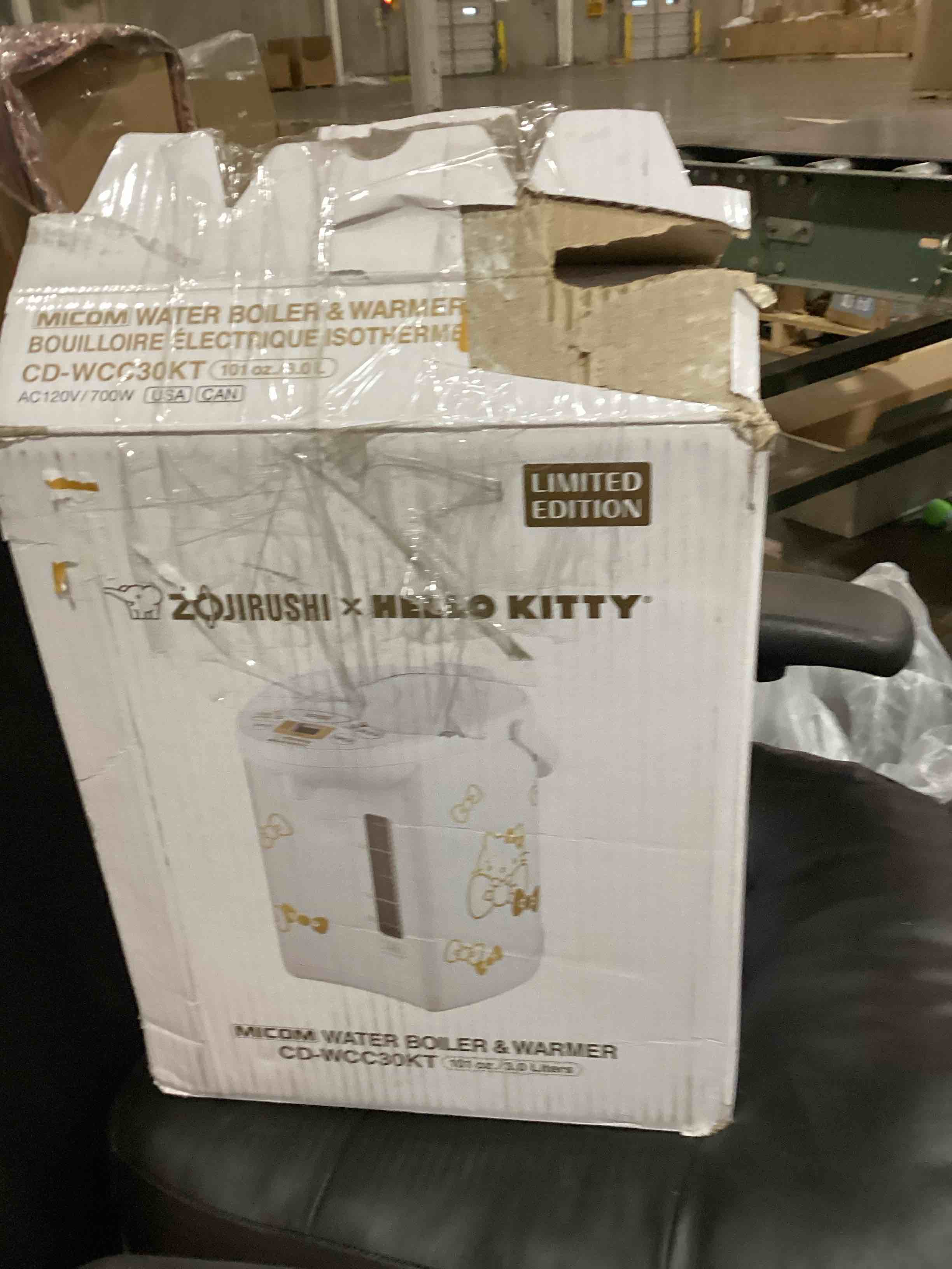 Condition photo showing As Is for zojirushi hello kitty water boiler & warmer 