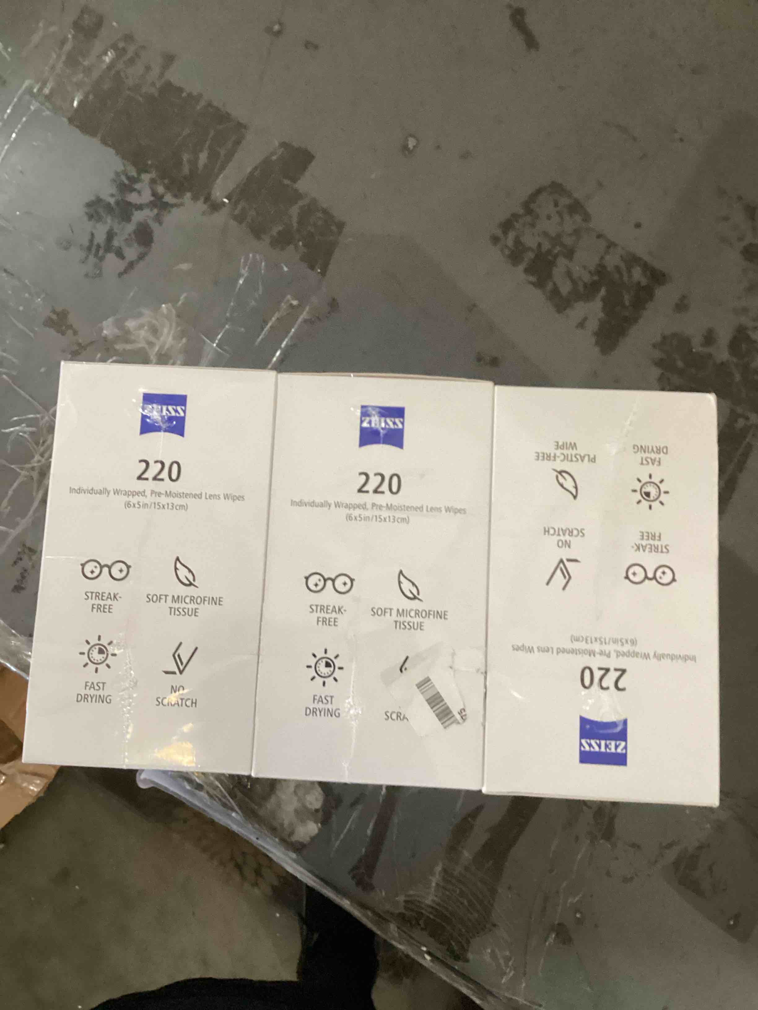 Condition photo showing As Is for Zeiss lens wipes 