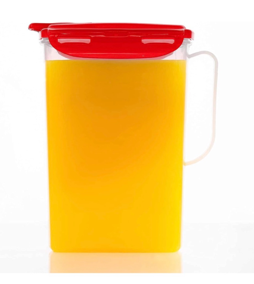 water pitcher 