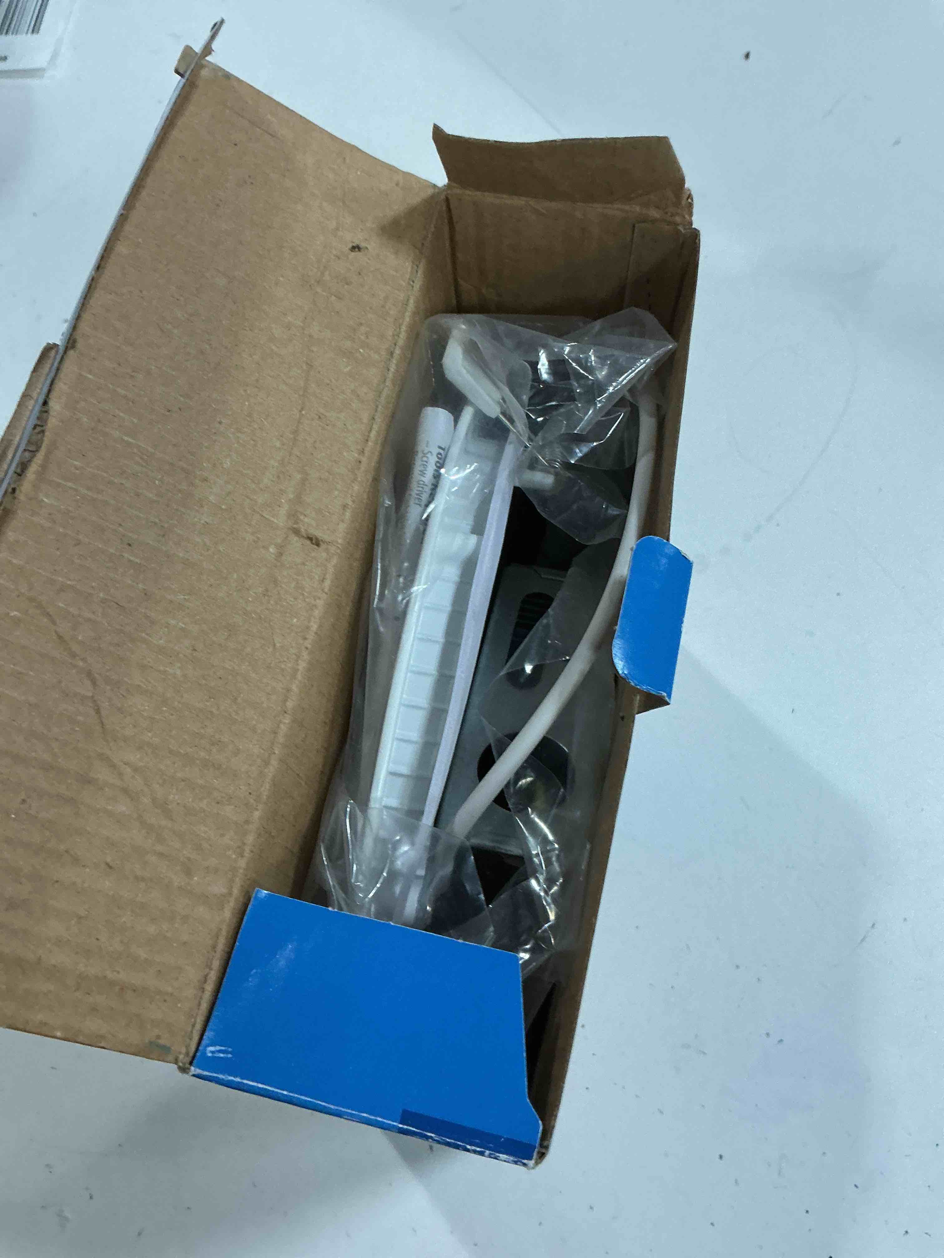 Condition photo showing As Is for utilitech white 6-in 850 -lumens switchable white round dimmable led canless wet rated