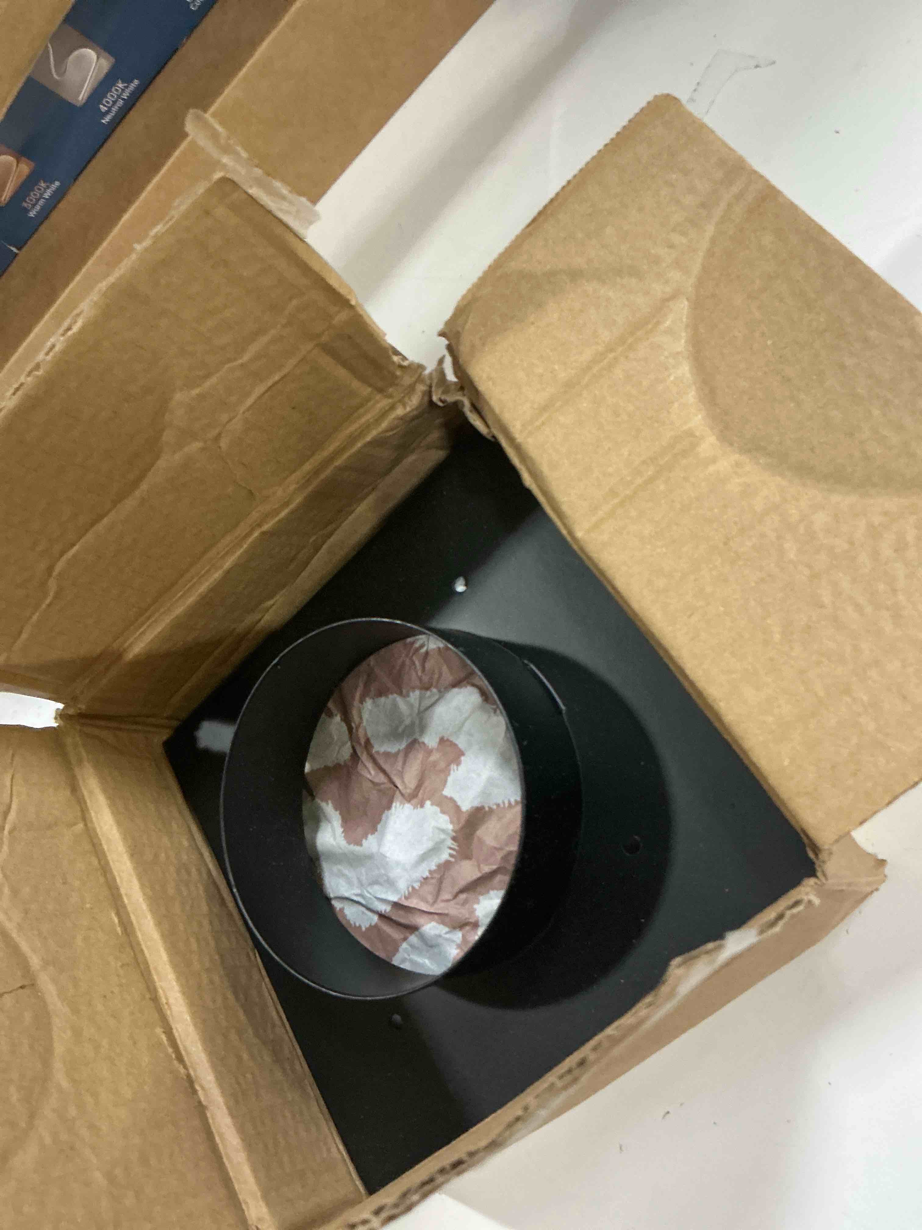 Condition photo showing New/Like New for 4 inch dryer vent guard,magnetic dryer vent cover outside,bathroom and dryer vent cover,dryer wall vent -black